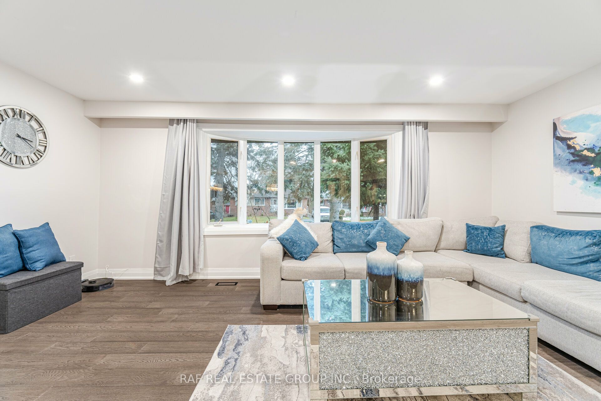 310 Admiral Road Property Photo 13