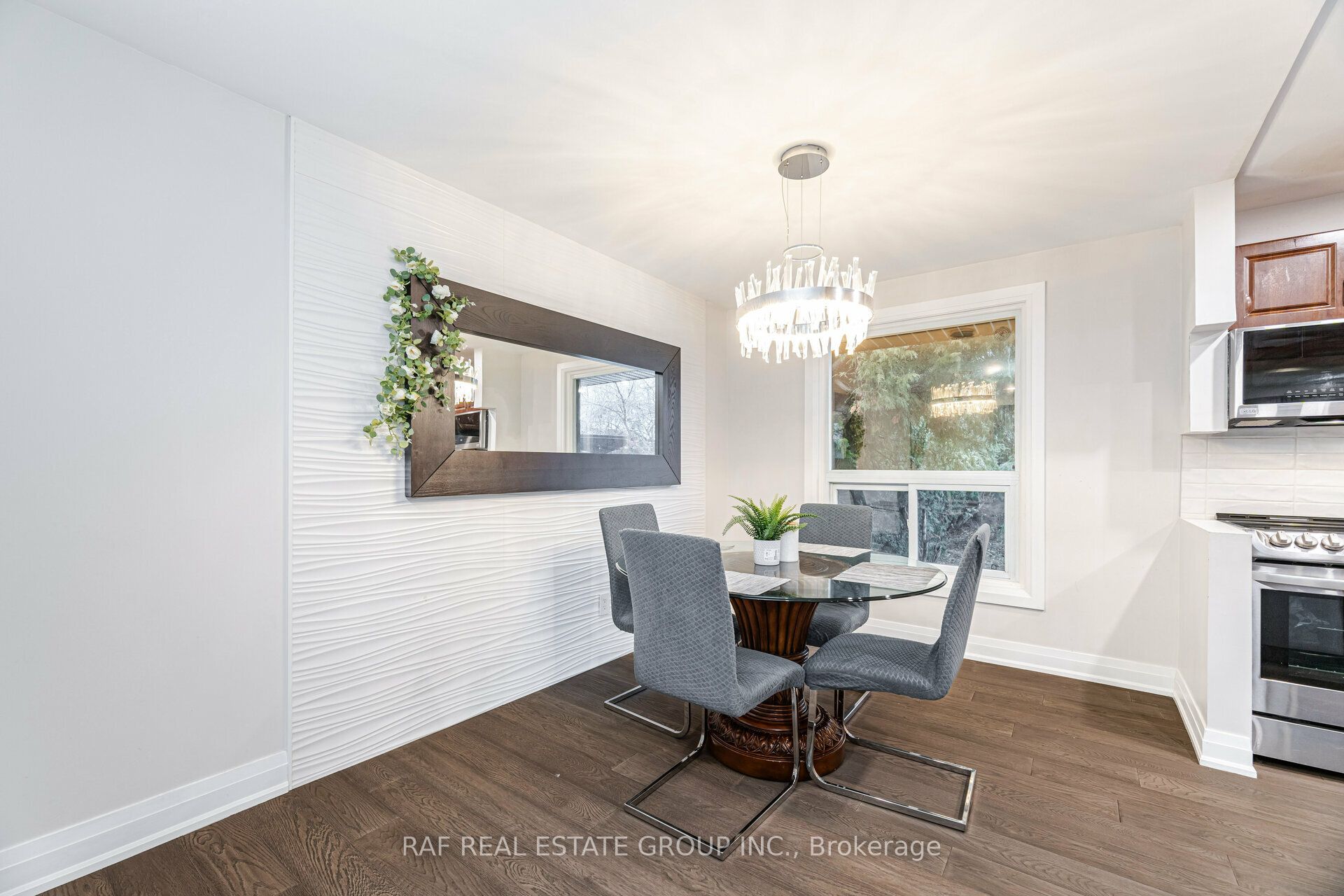 310 Admiral Road Property Photo 16