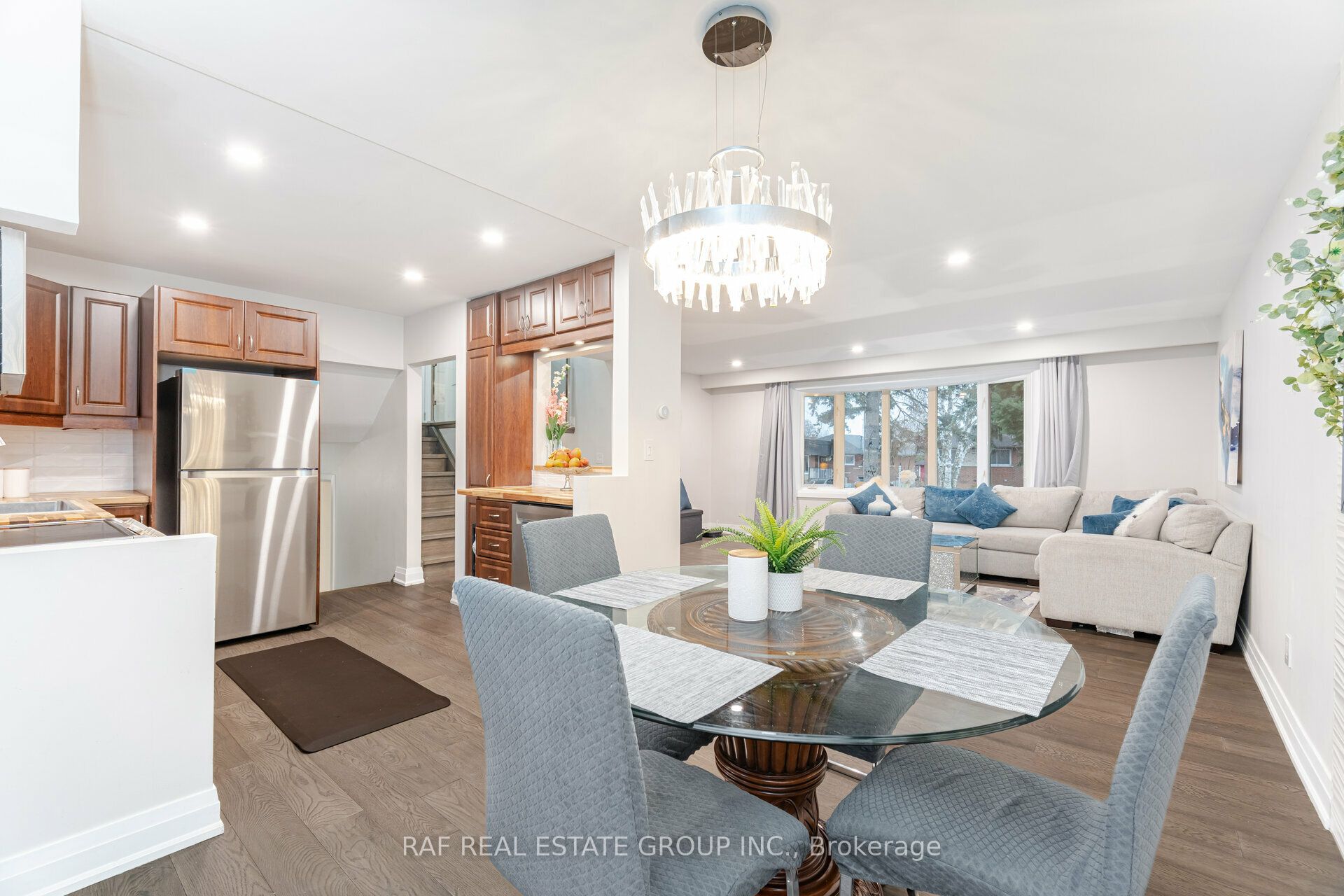 310 Admiral Road Property Photo 17