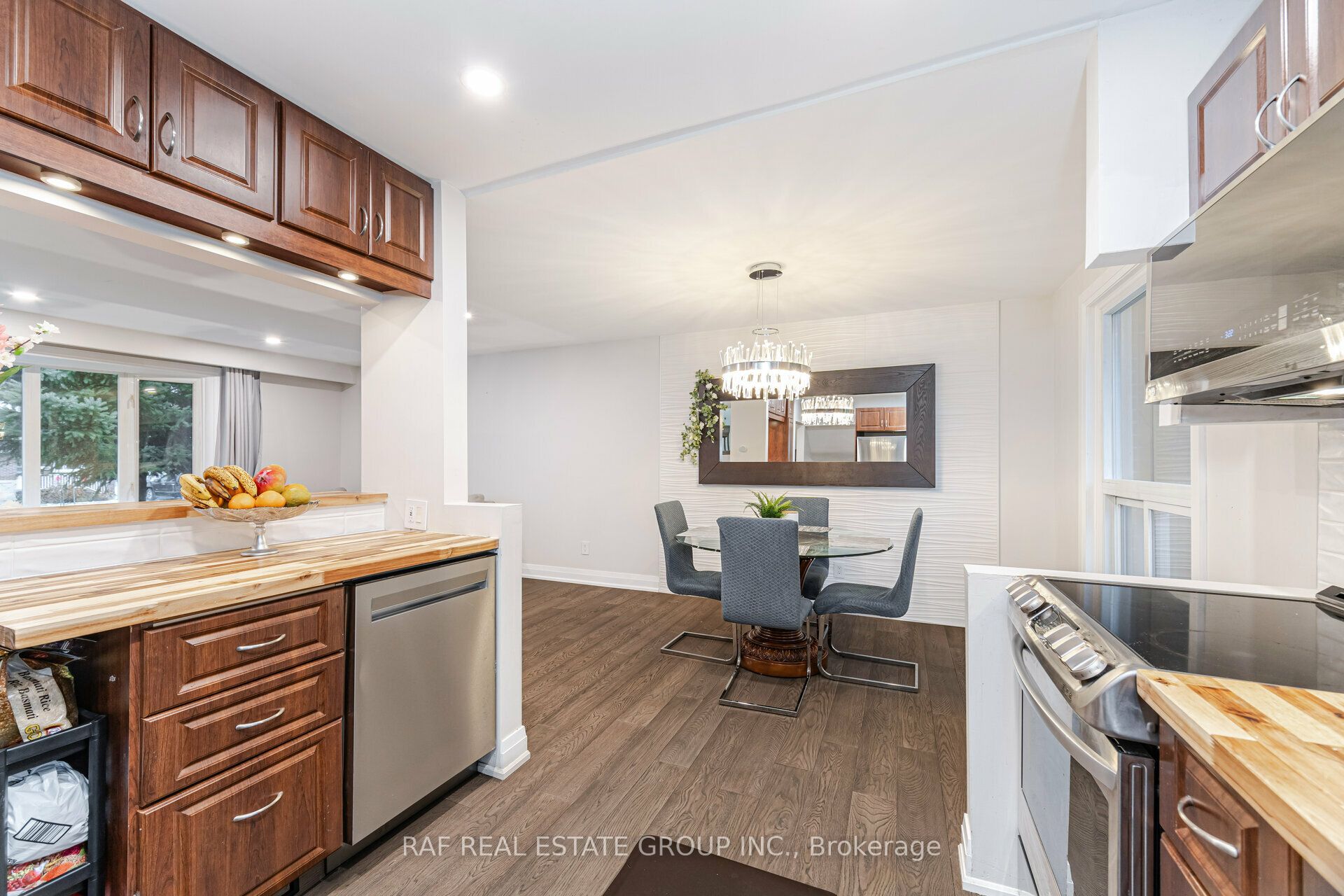 310 Admiral Road Property Photo 19