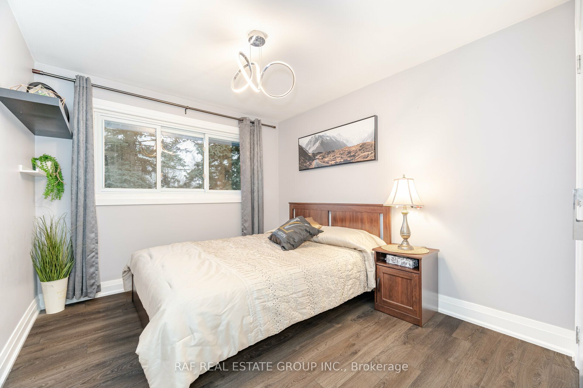 310 Admiral Road Property Photo 29
