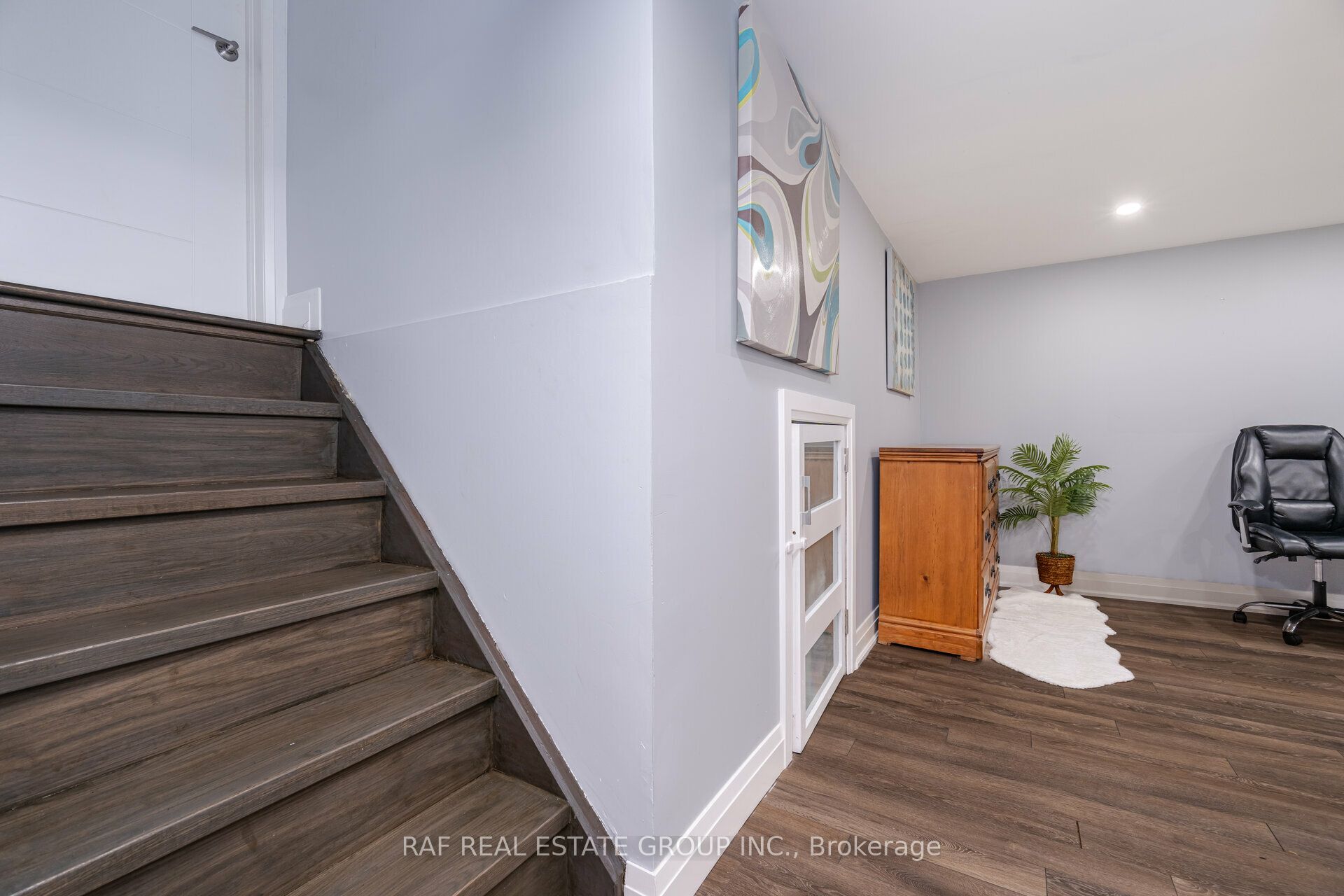 310 Admiral Road Property Photo 39