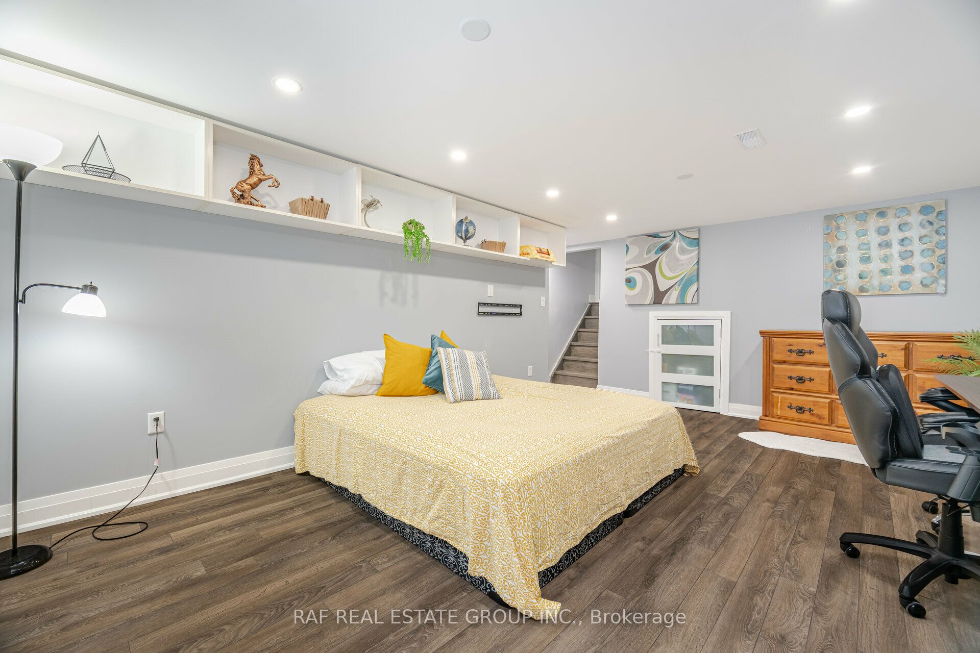 310 Admiral Road Property Photo 42