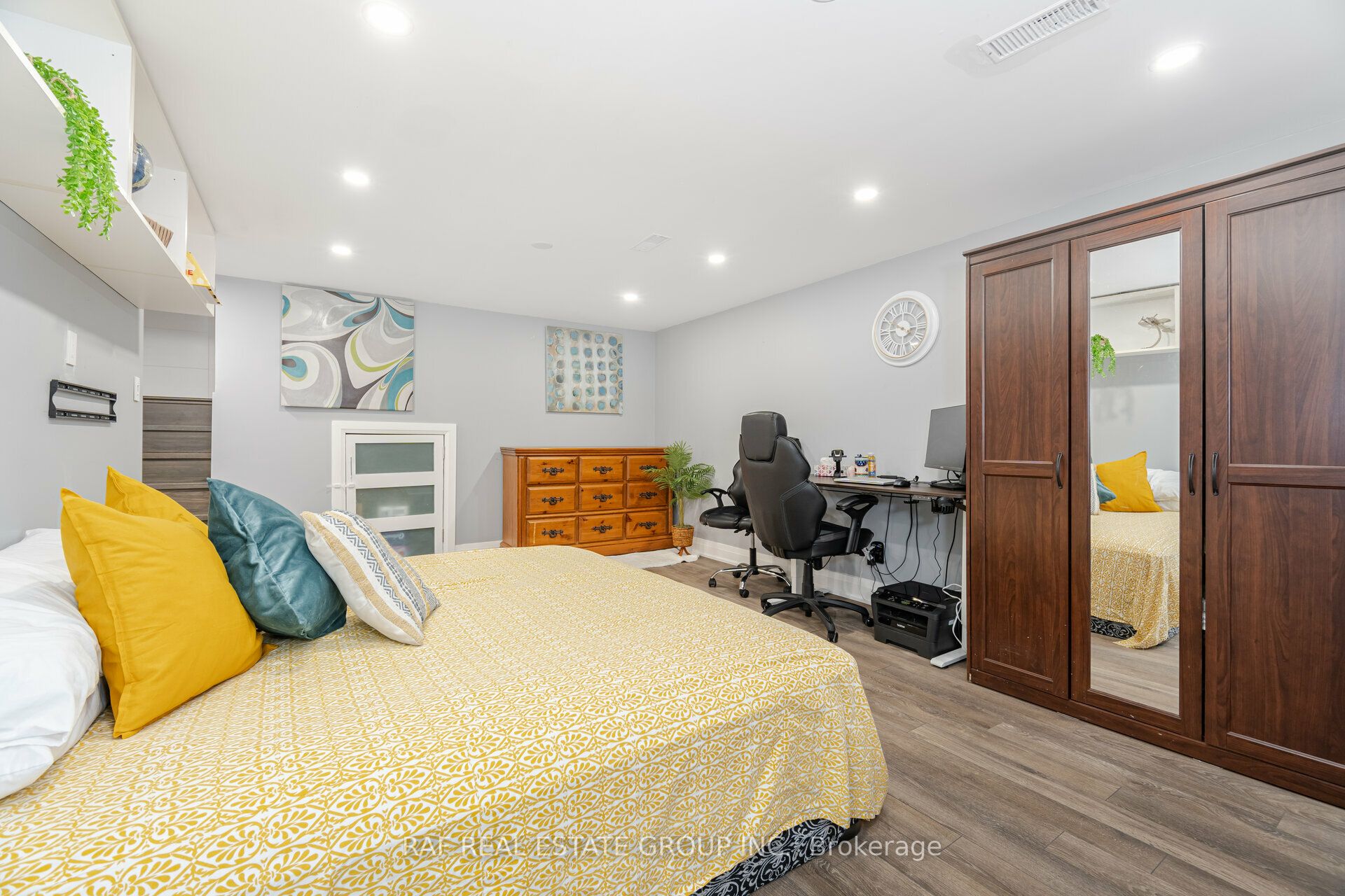 310 Admiral Road Property Photo 43