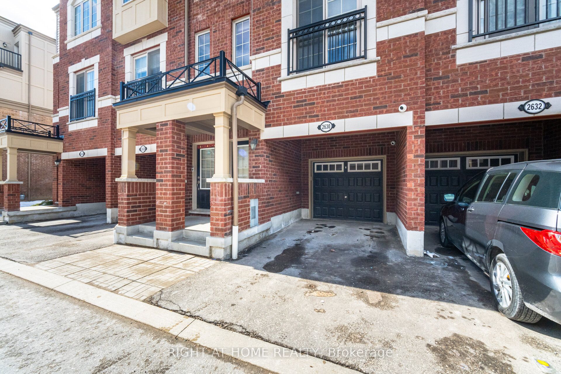 2630 Deputy Minister Path Property Photo