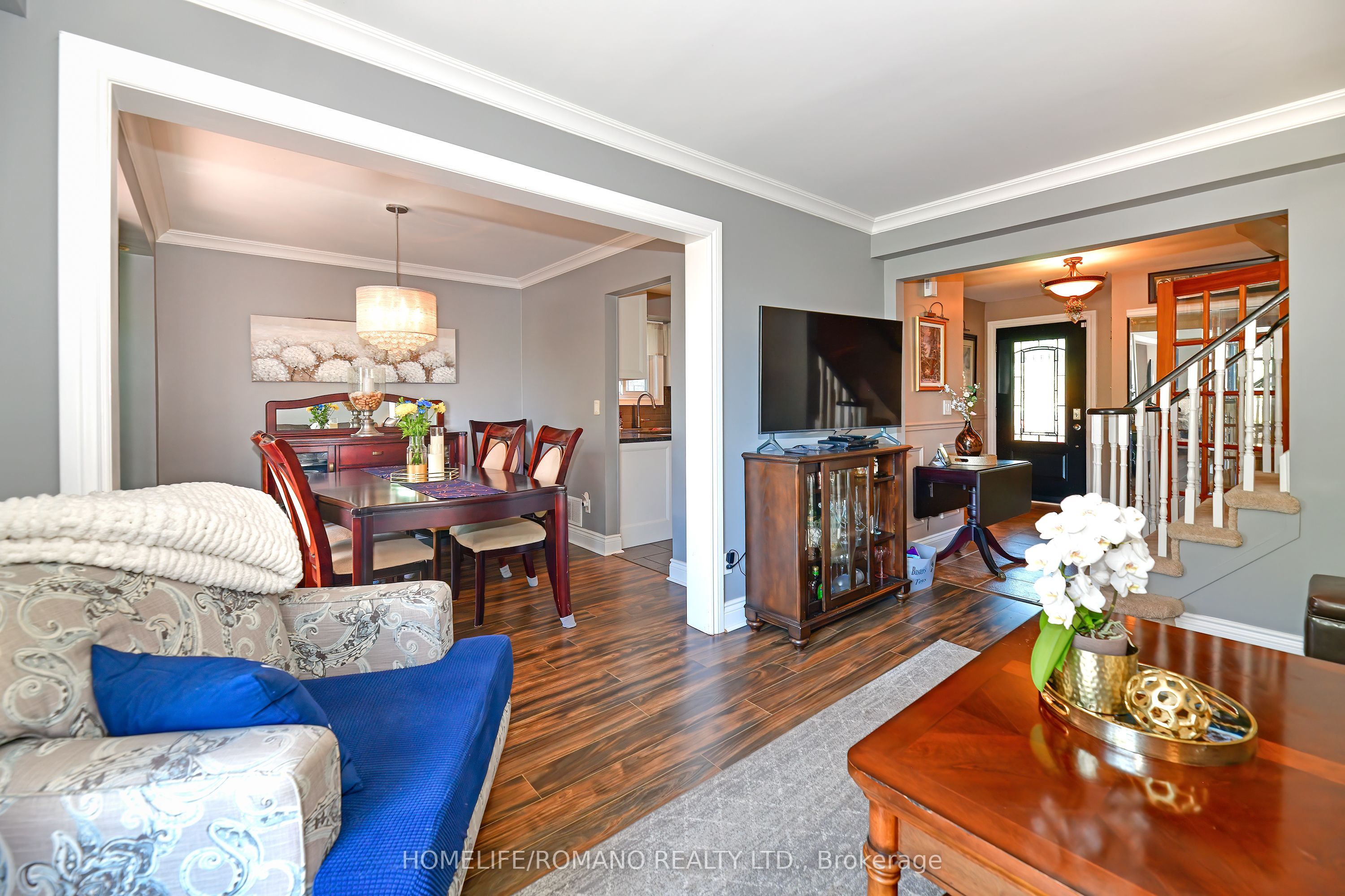 1509 Connery Crescent Property Photo 6
