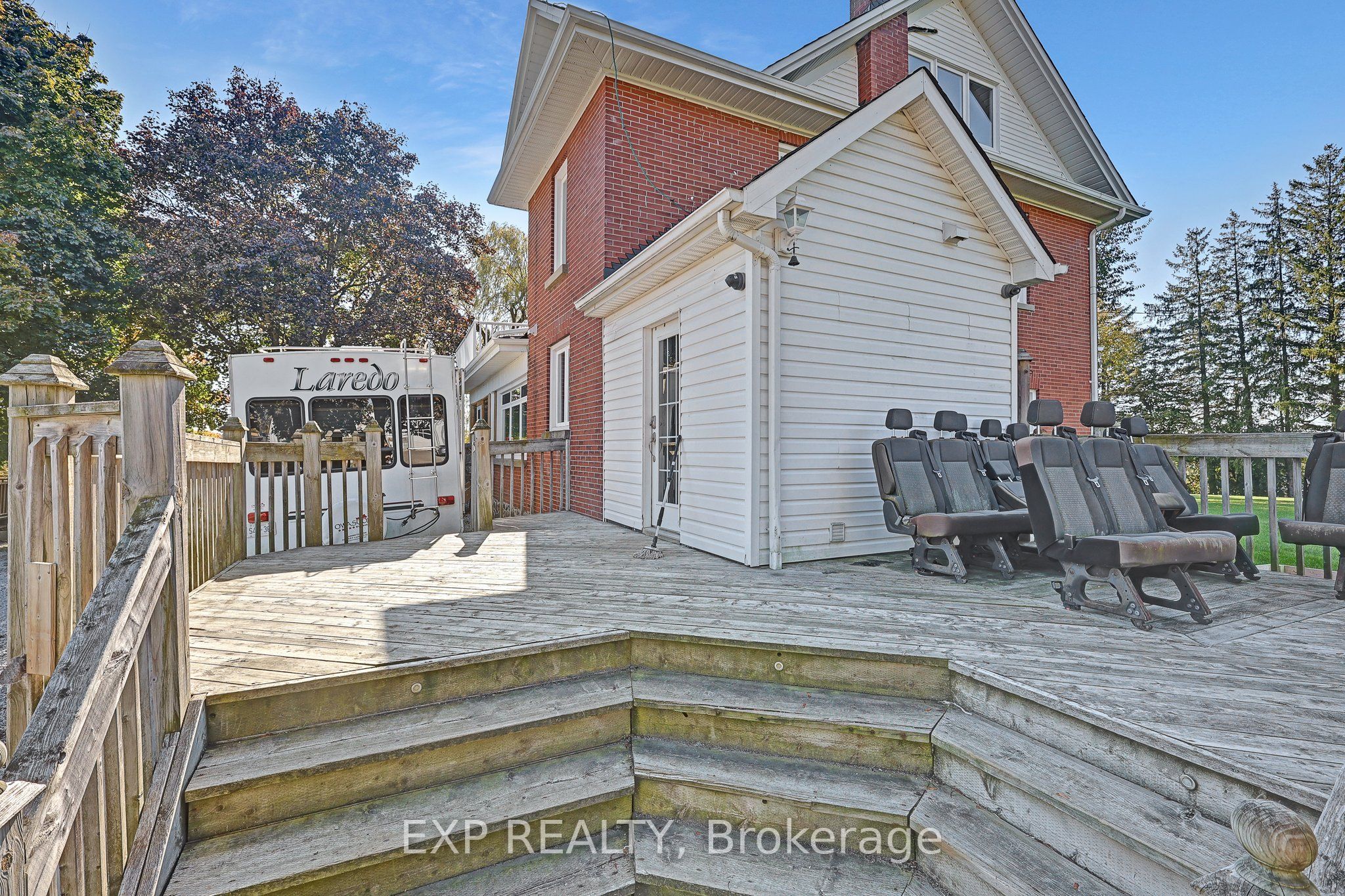 680 Winchester Road W Property Photo 24