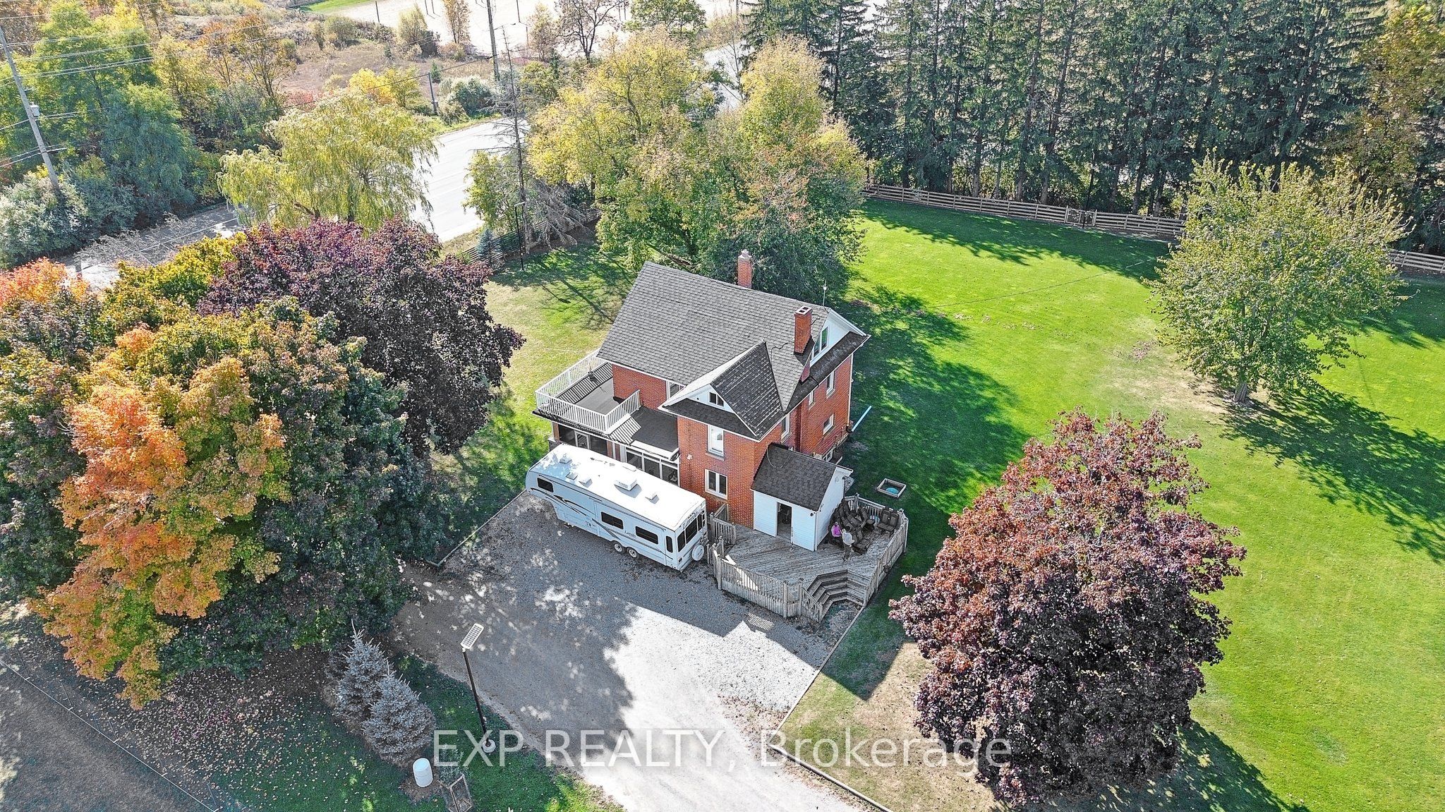 680 Winchester Road W Property Photo 27
