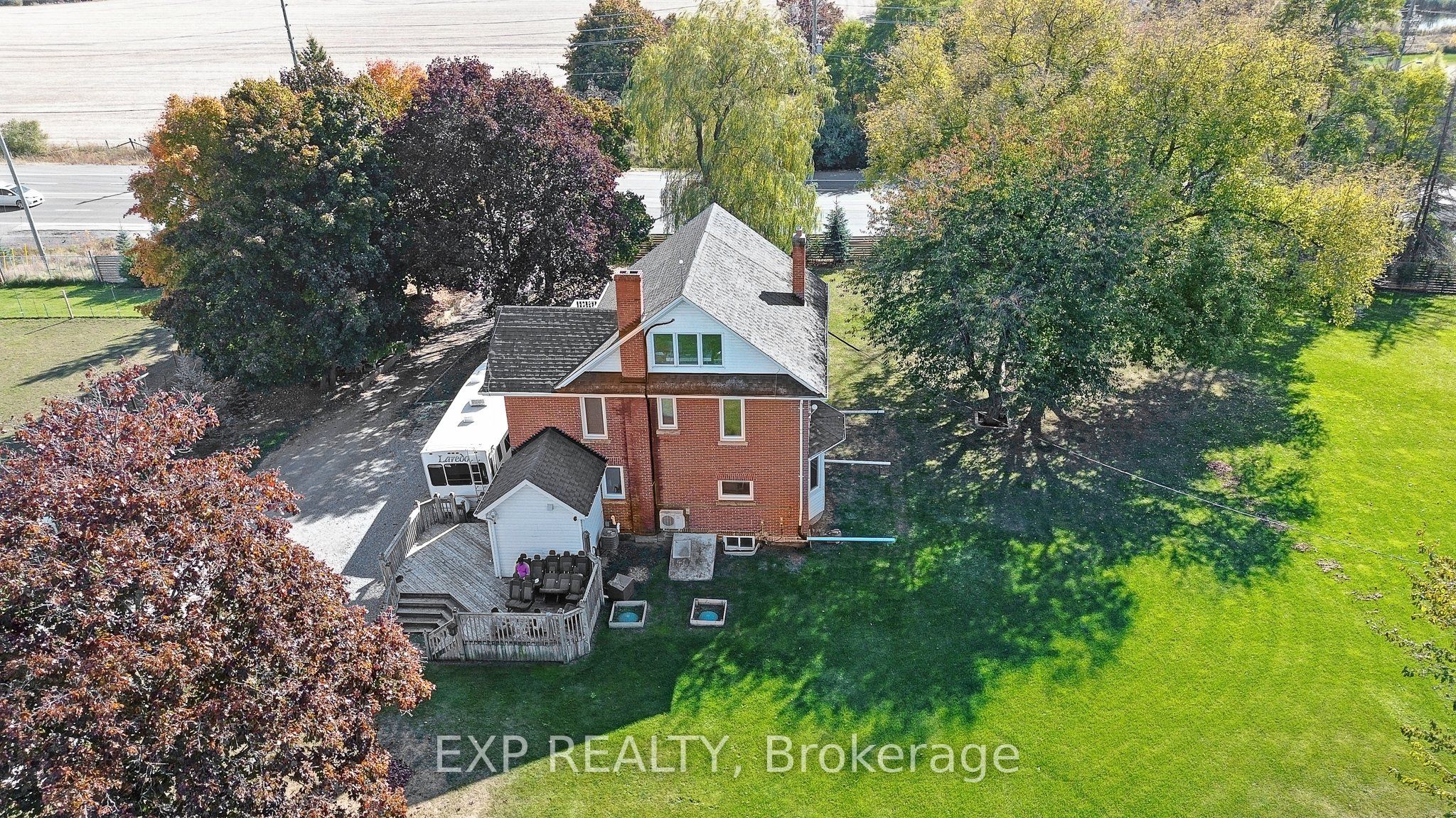 680 Winchester Road W Property Photo 31