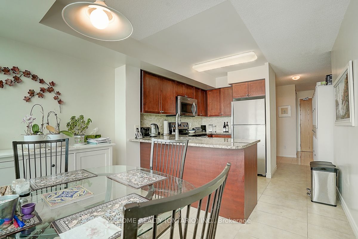 88 Grangeway Avenue 2906 Property Photo 21