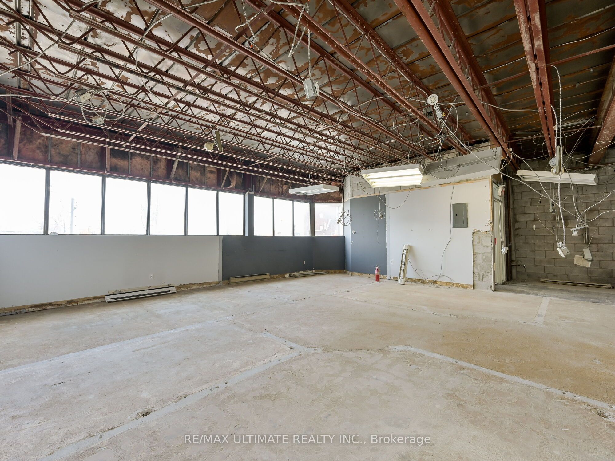 724 Pape Avenue Property Photo 29