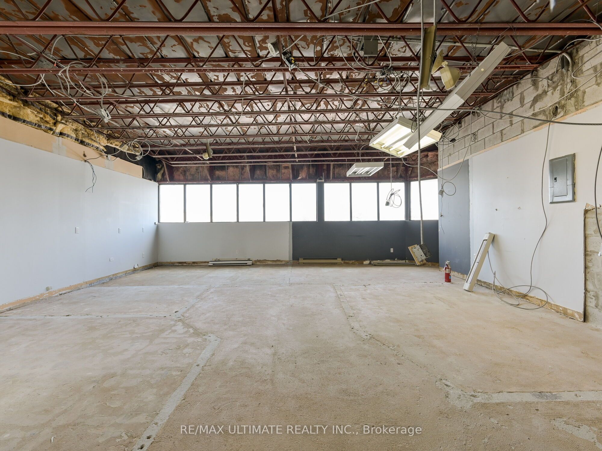724 Pape Avenue Property Photo 32
