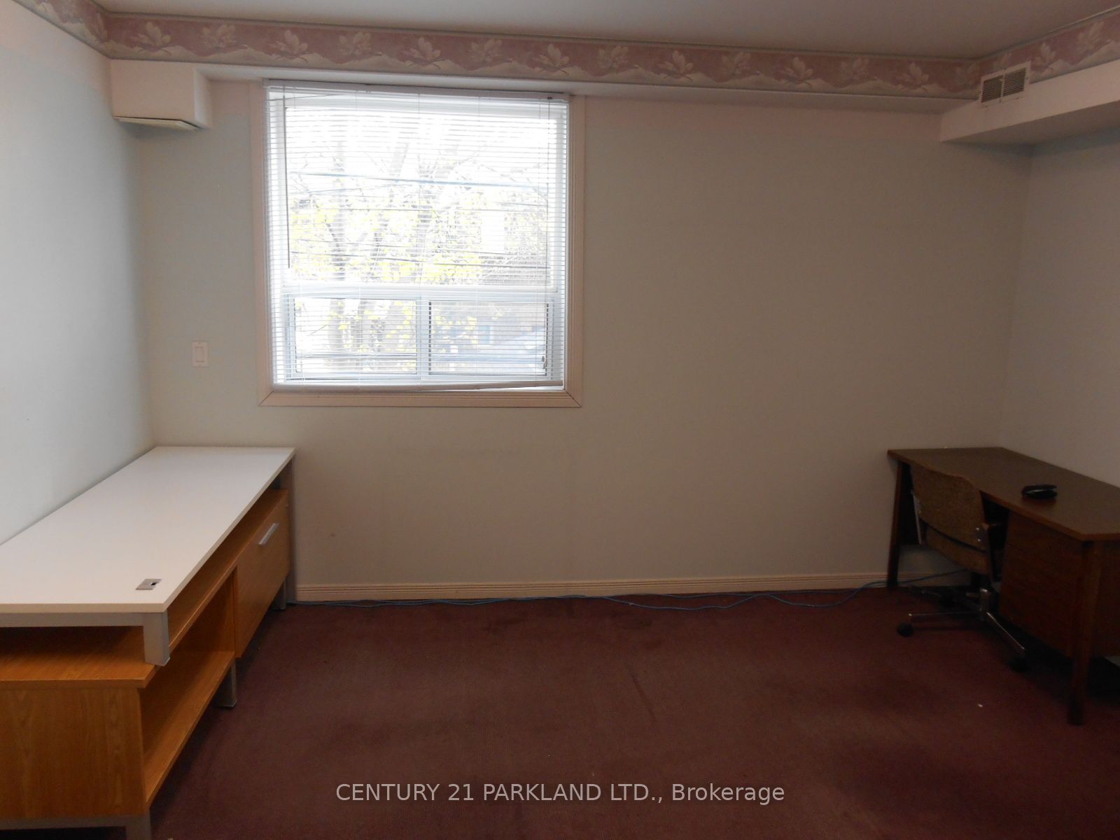 #211 - 2179 Danforth Avenue Property Photo 6