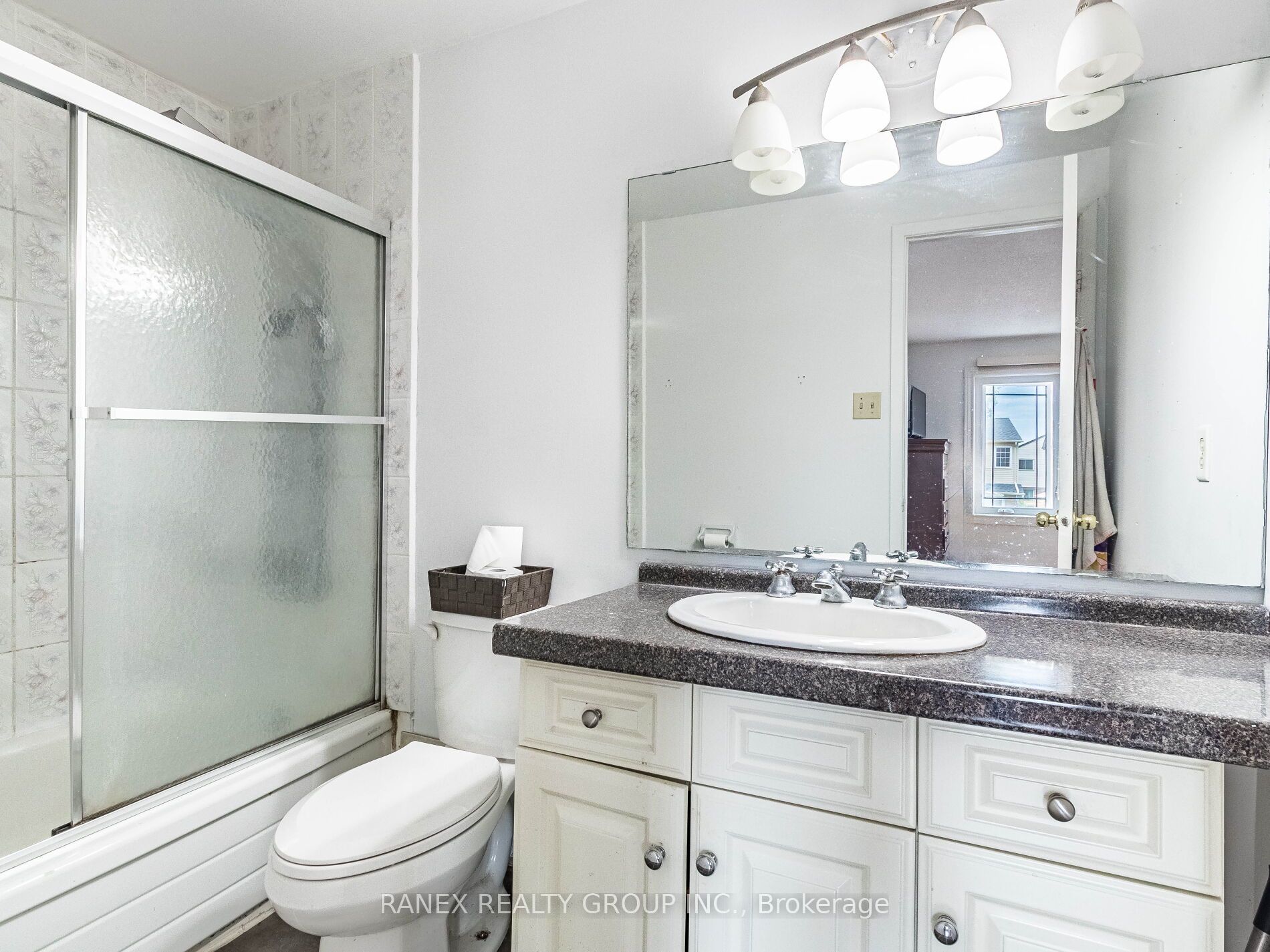 55 Scarfair Pathway Property Photo 24