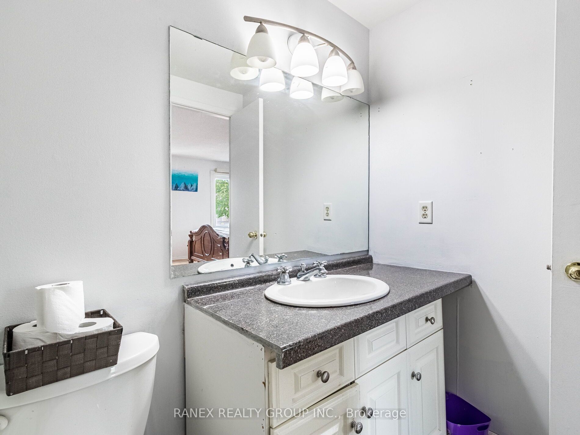 55 Scarfair Pathway Property Photo 25