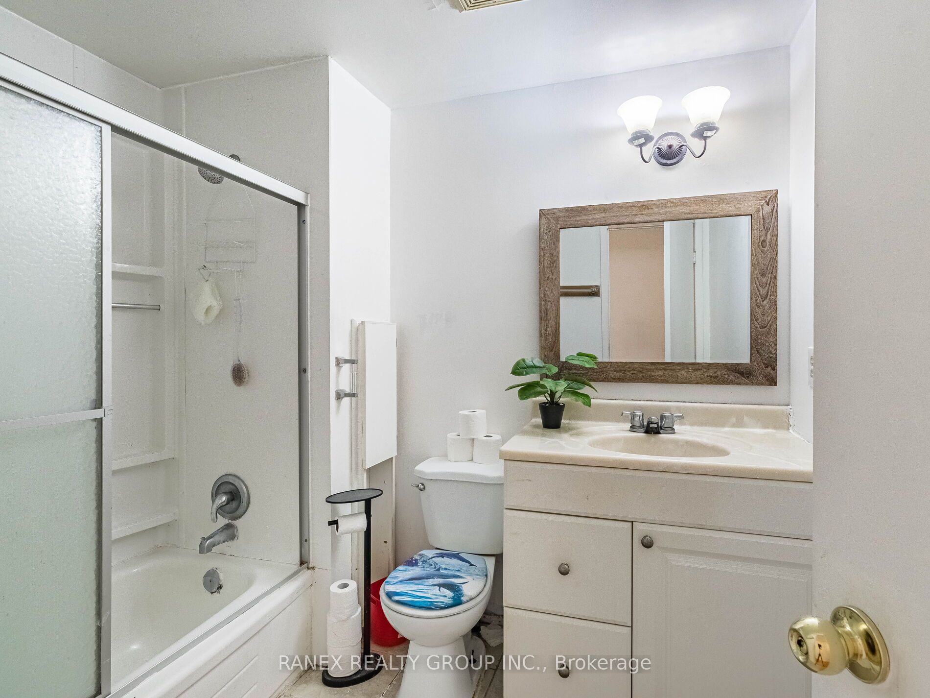 55 Scarfair Pathway Property Photo 33