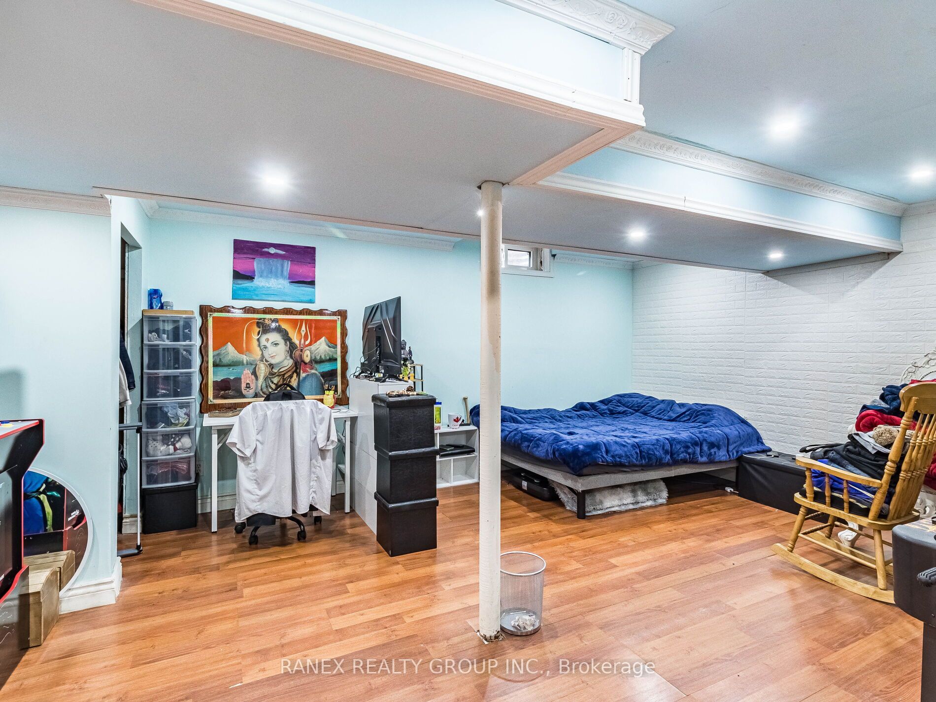 55 Scarfair Pathway Property Photo 40