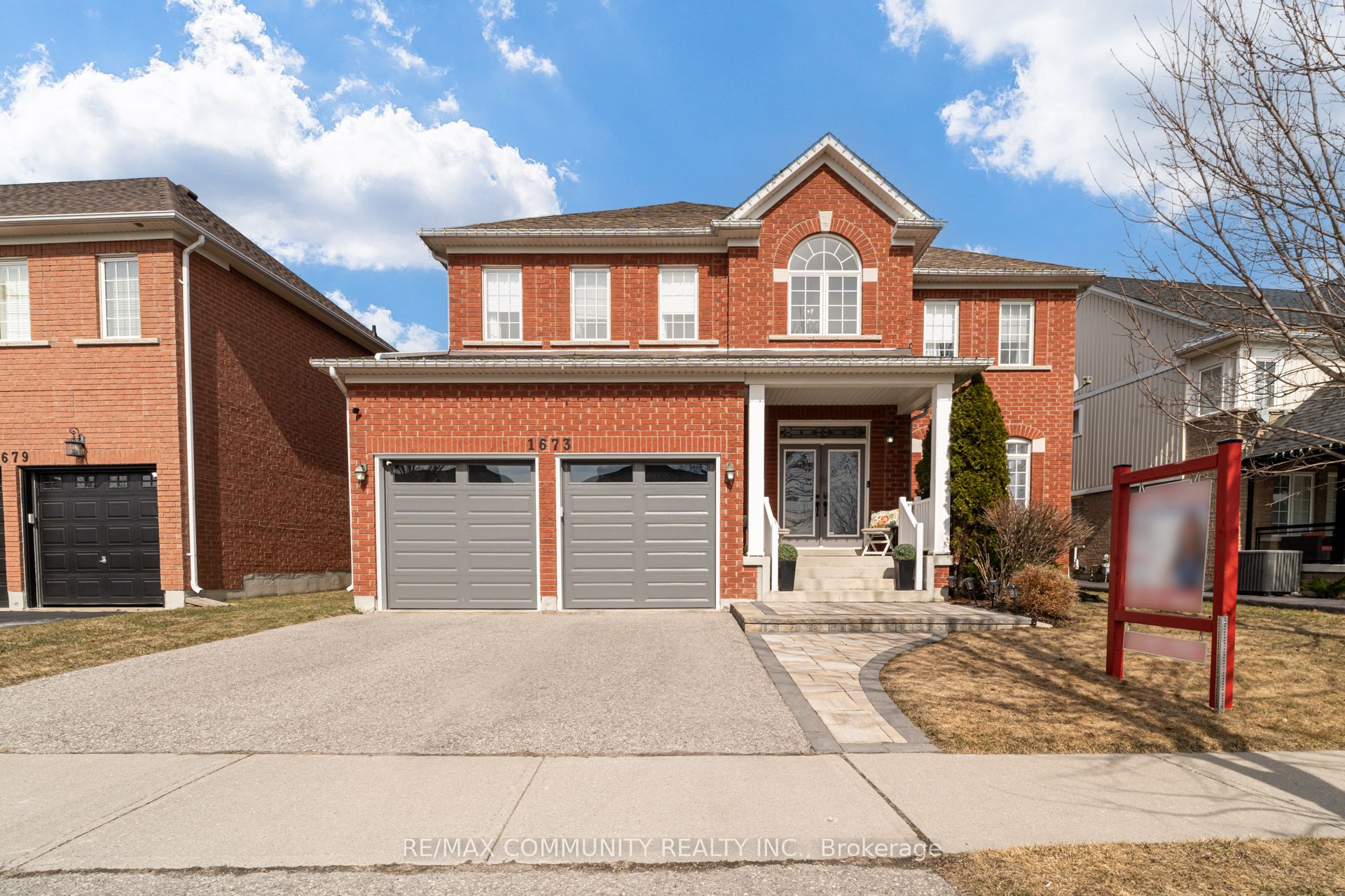 1673 Ballantrae Drive Property Photo 1