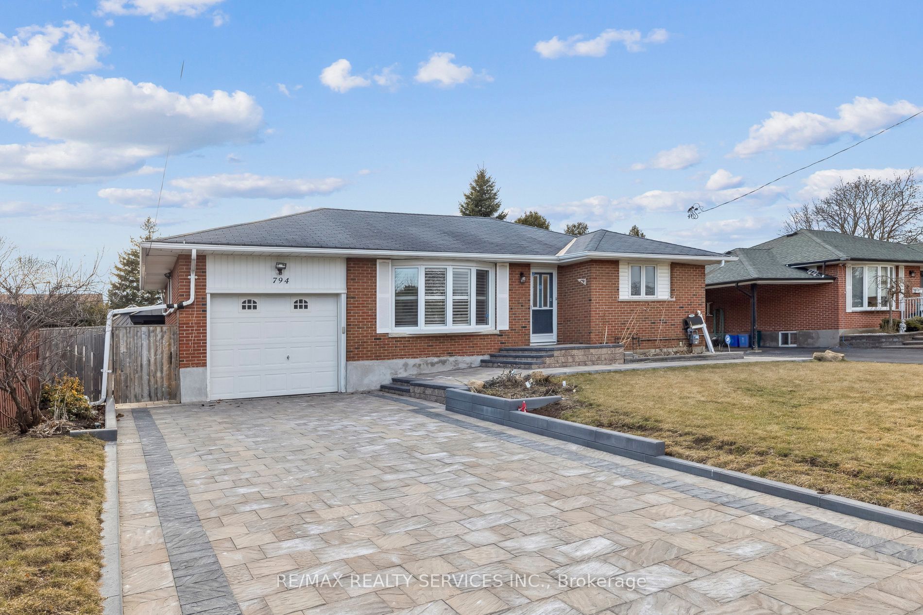 794 Glenforest Street Property Photo 1
