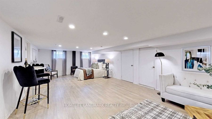 #basement B - 8 Clydebank Boulevard Property Photo 2