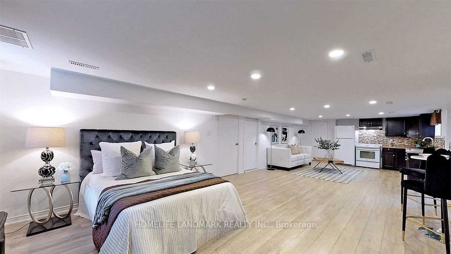 #basement B - 8 Clydebank Boulevard Property Photo 6