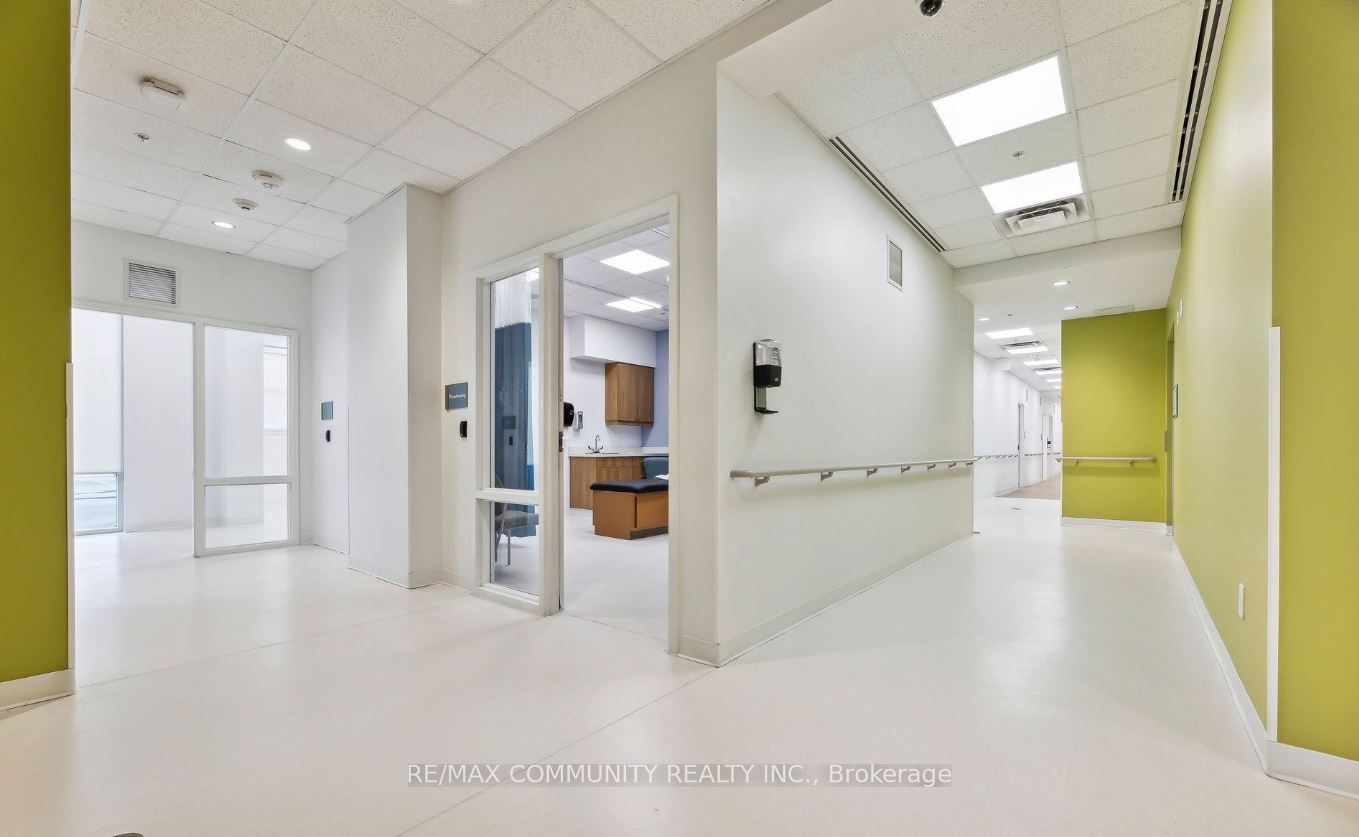 550 Bond Street Property Photo 6