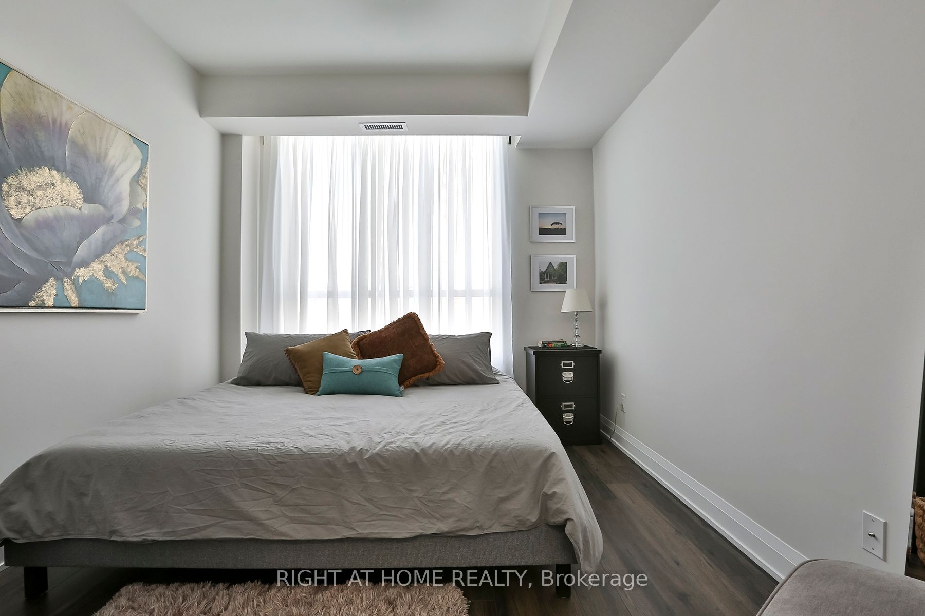 3655 Kingston Road 910 Property Photo 15