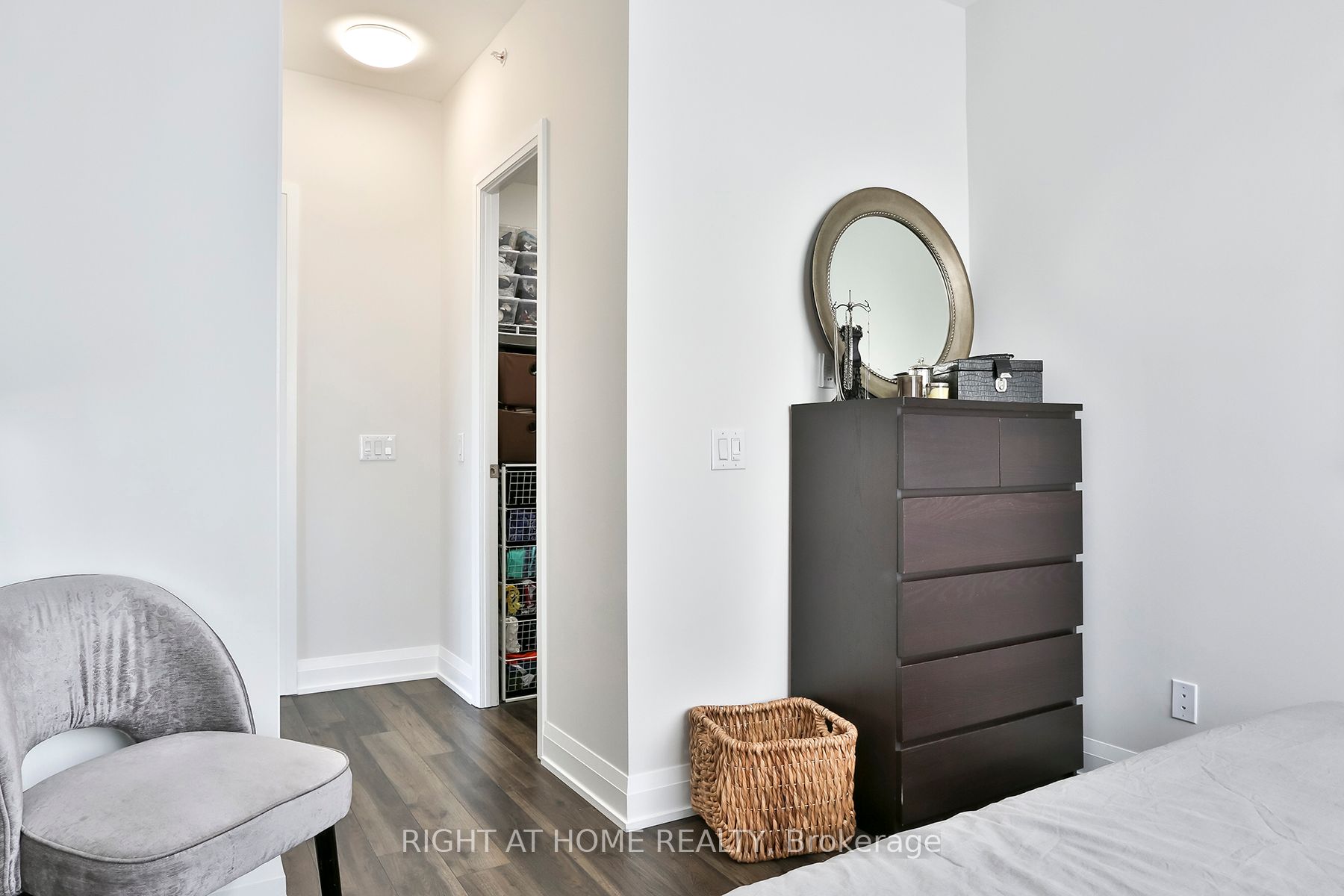 3655 Kingston Road 910 Property Photo 17