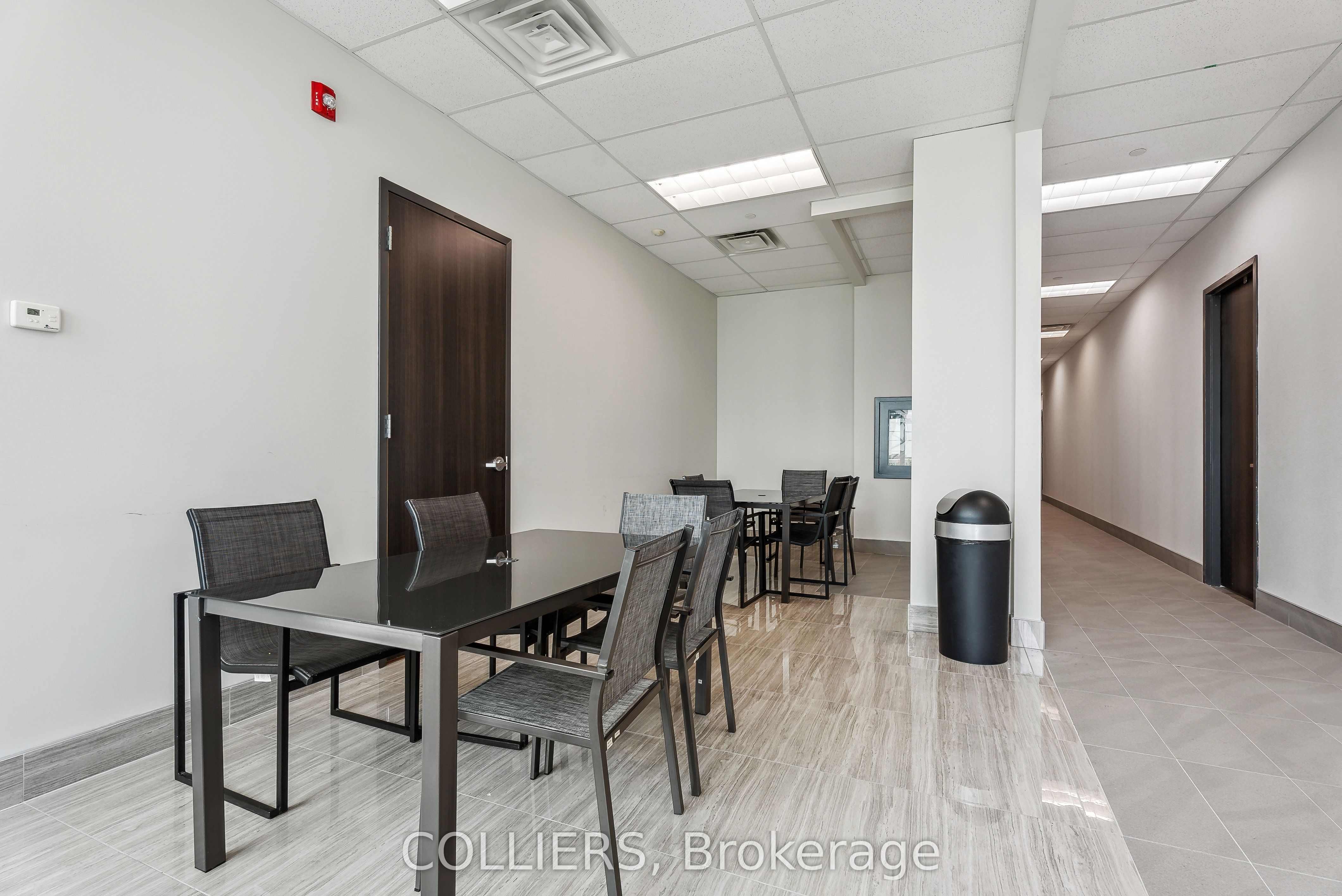 #302 - 520 Ellesmere Road Property Photo 5
