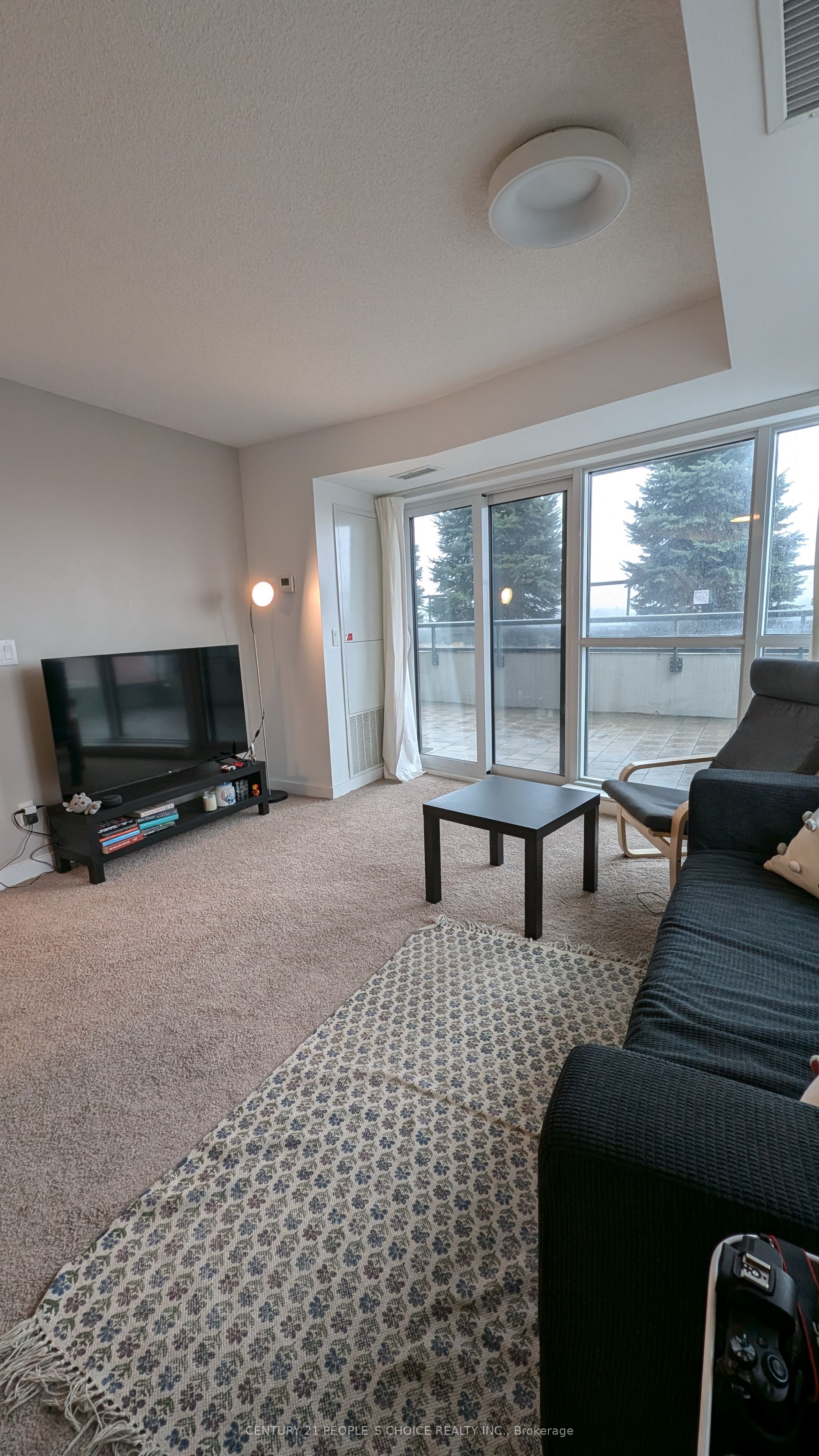 8 Trent Avenue 324 Property Photo 4