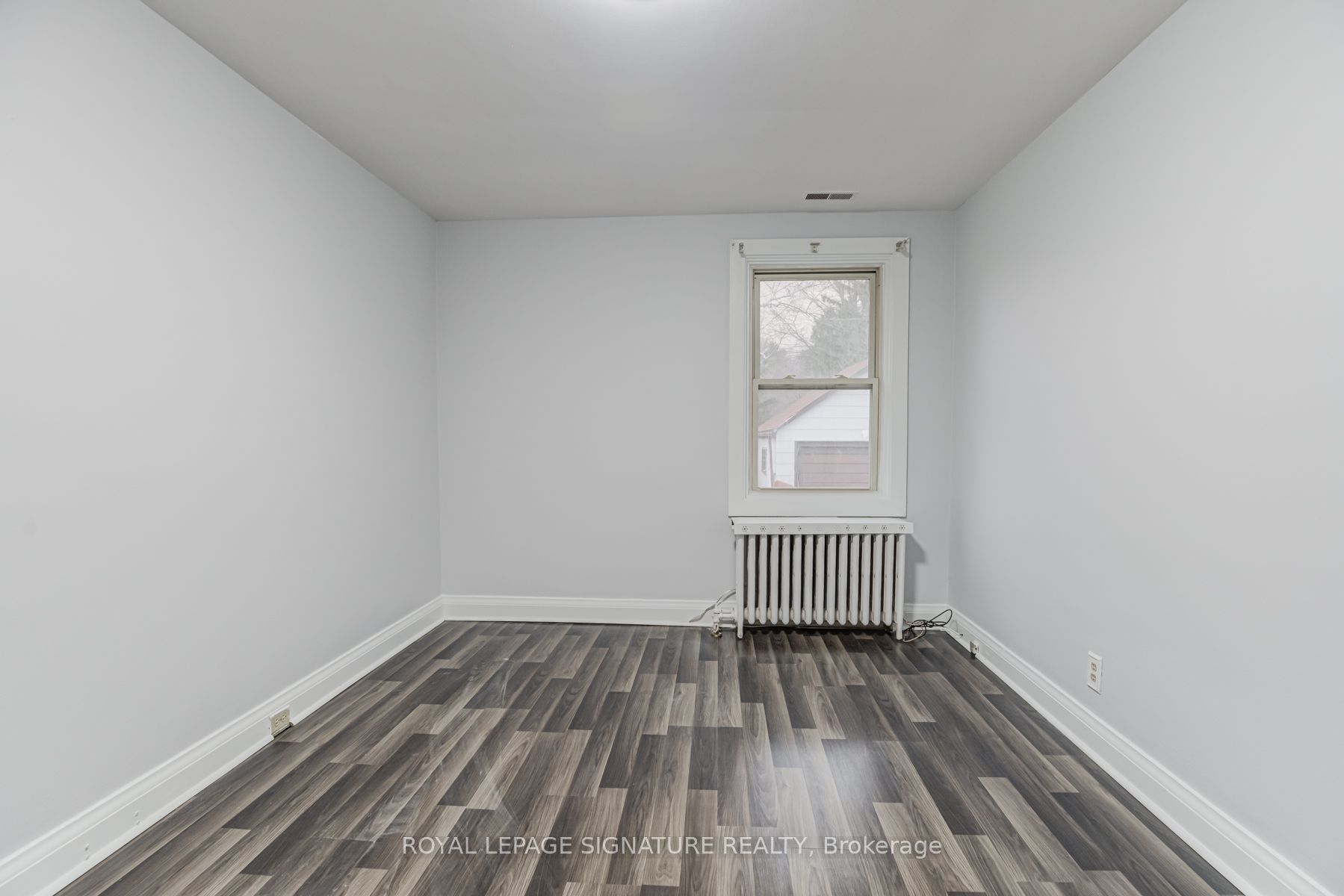 290 Coronation Drive Property Photo 17