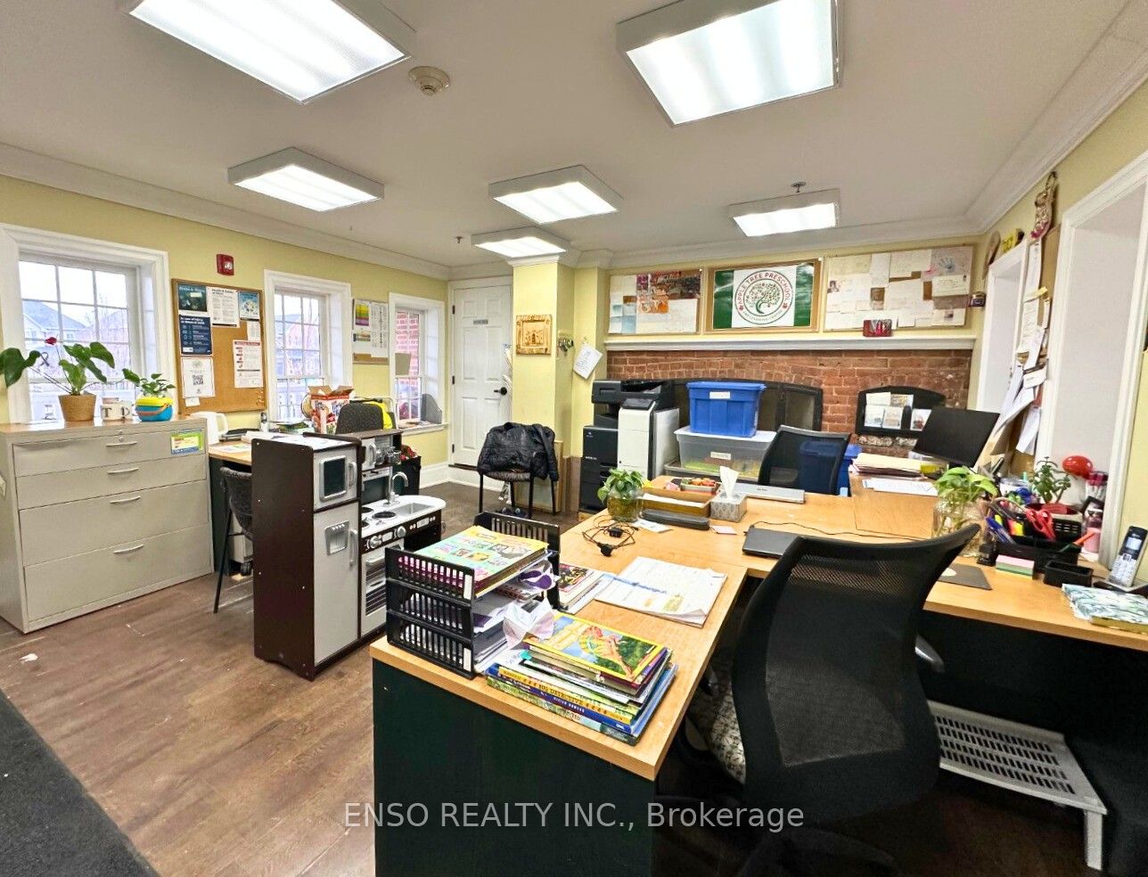 365 Kingston Road Property Photo 5