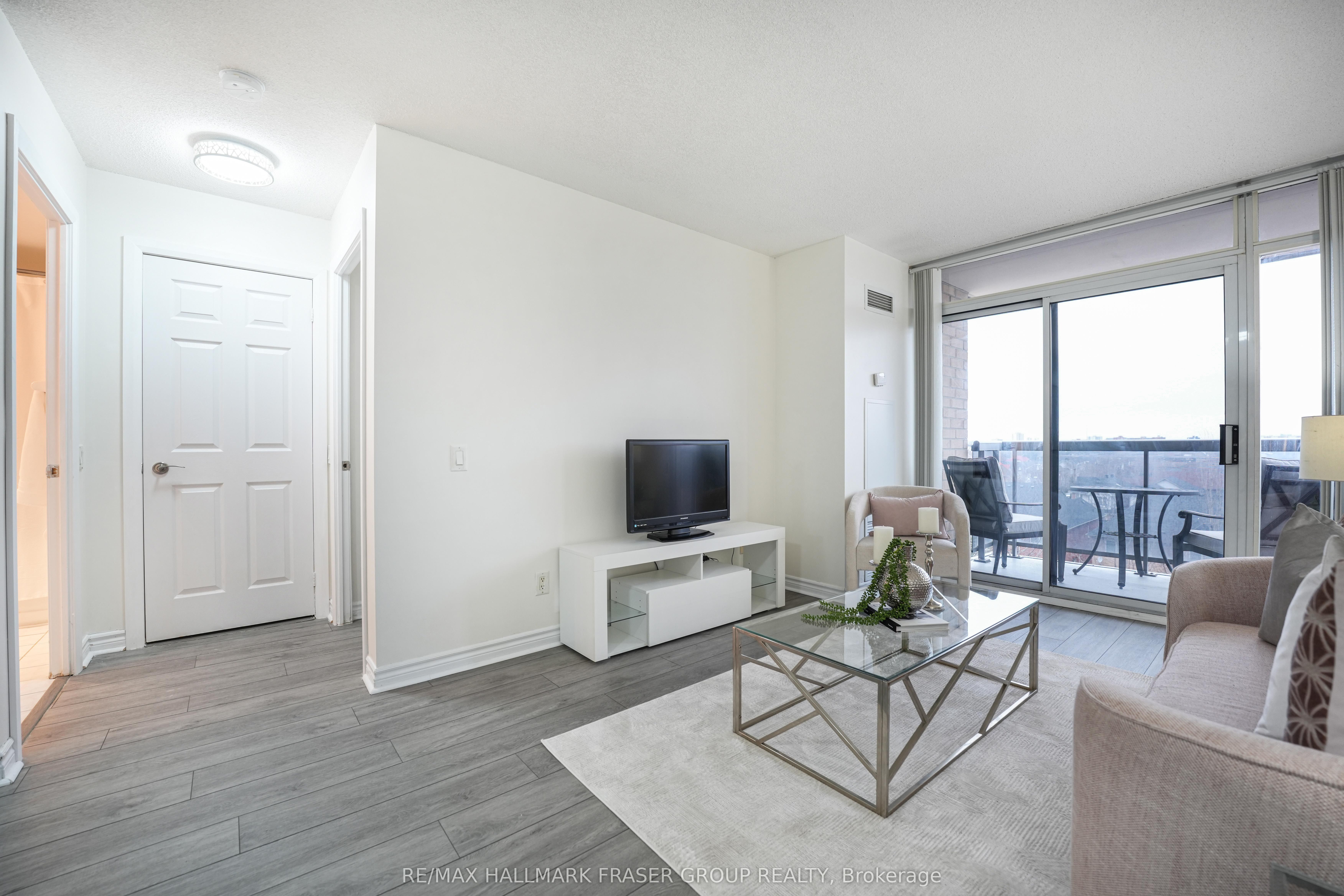 8 Mondeo Drive 512 Property Photo 13