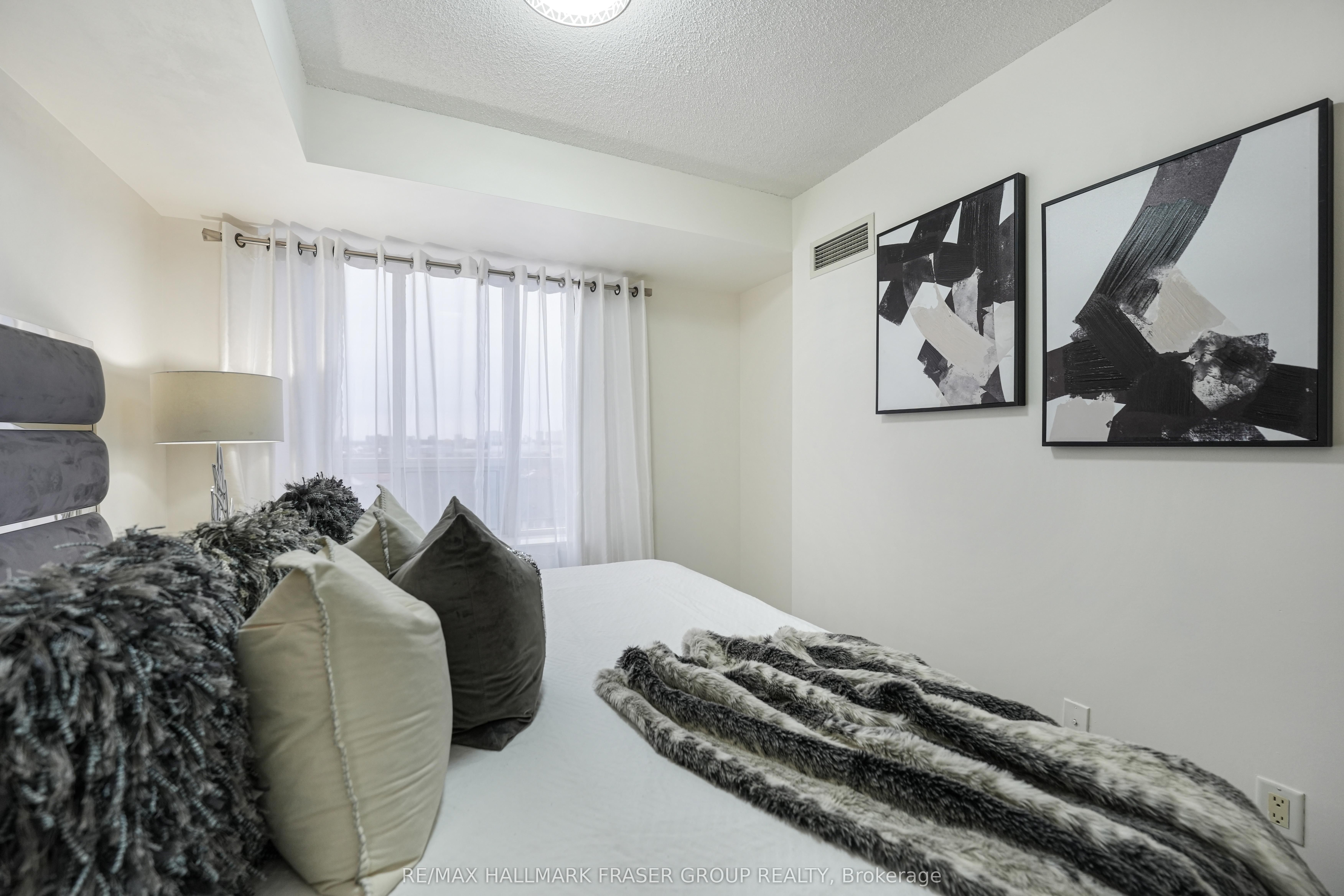 8 Mondeo Drive 512 Property Photo 14