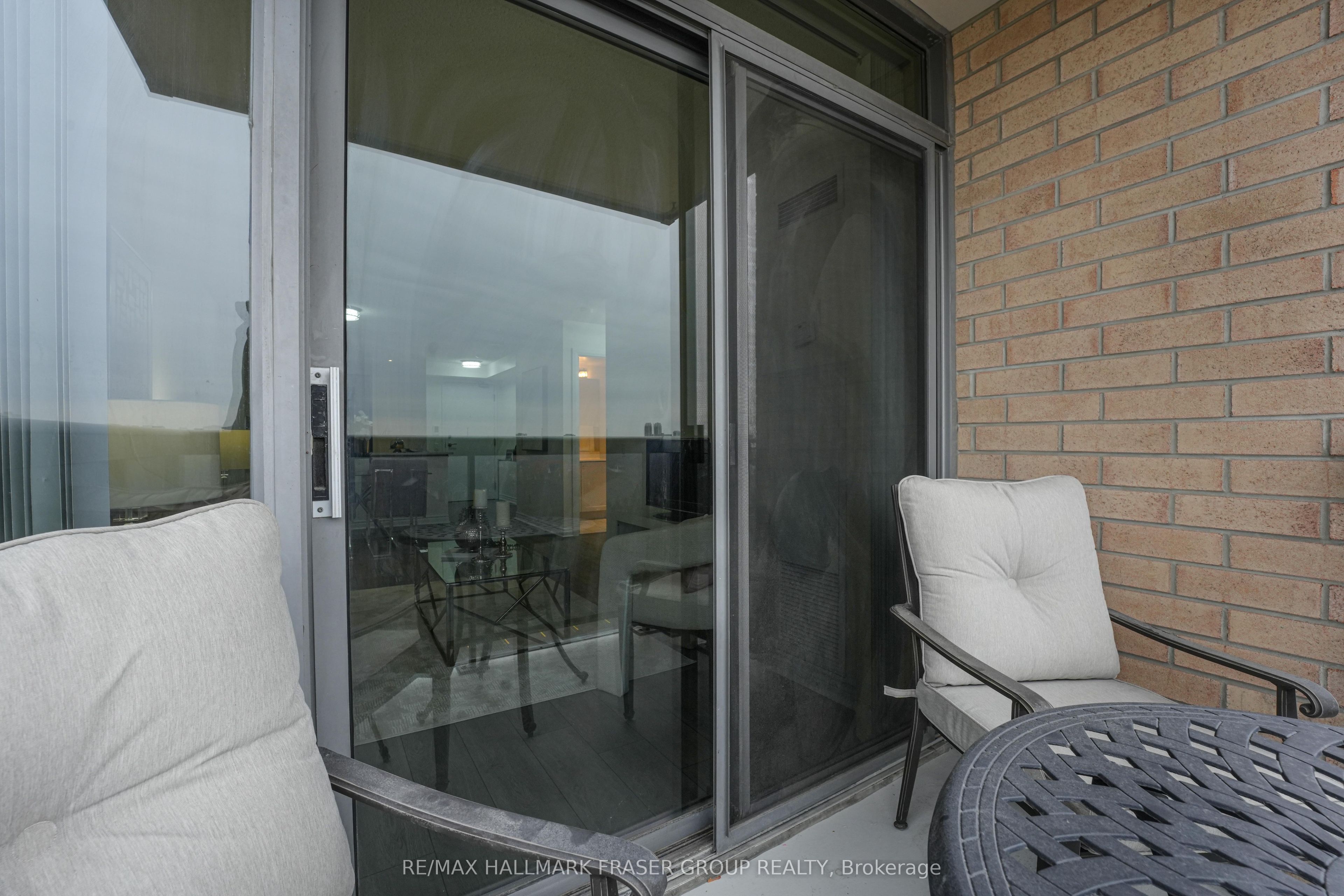 8 Mondeo Drive 512 Property Photo 20