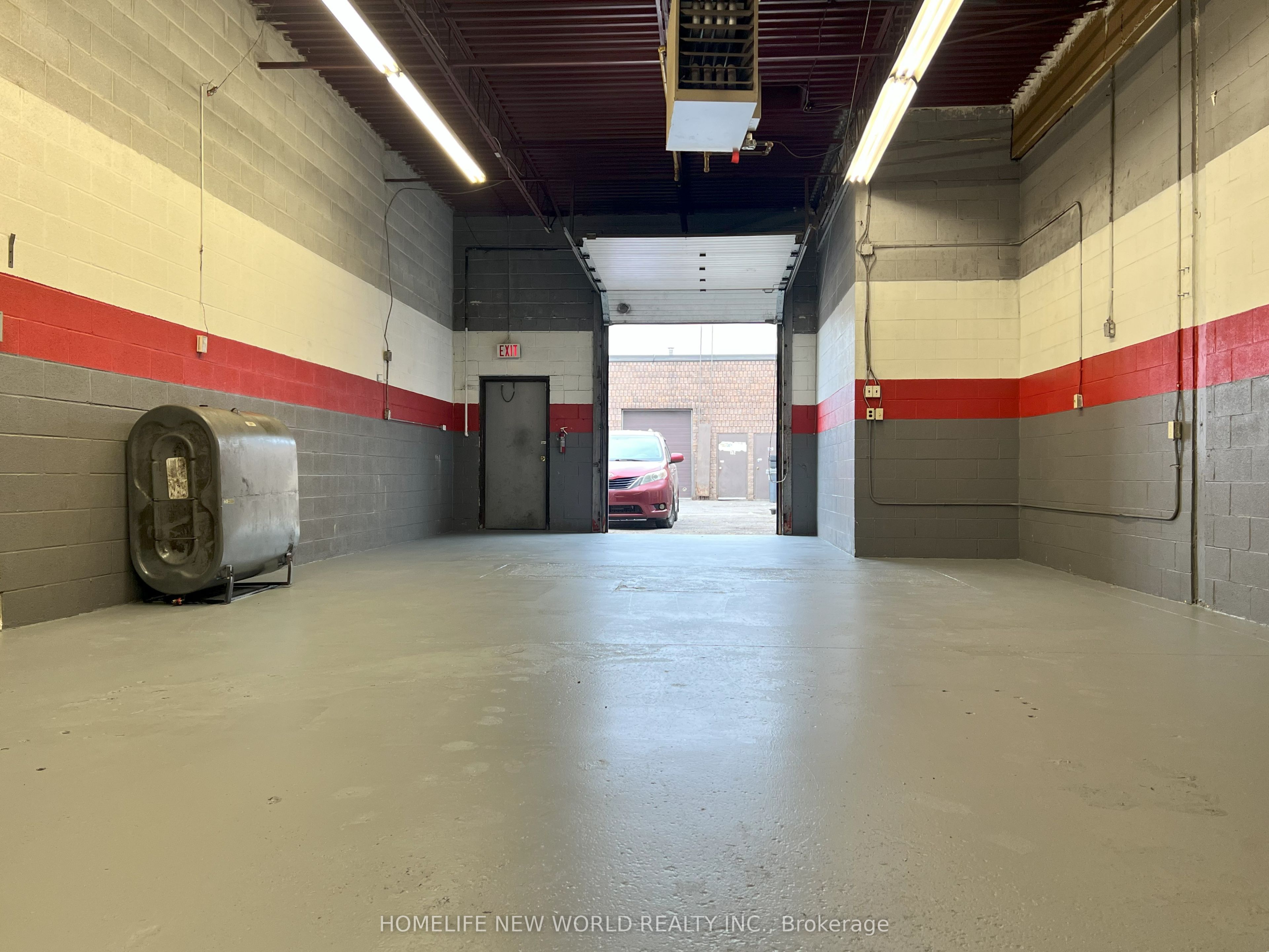#121 - 70 Silver Star Boulevard Property Photo 2
