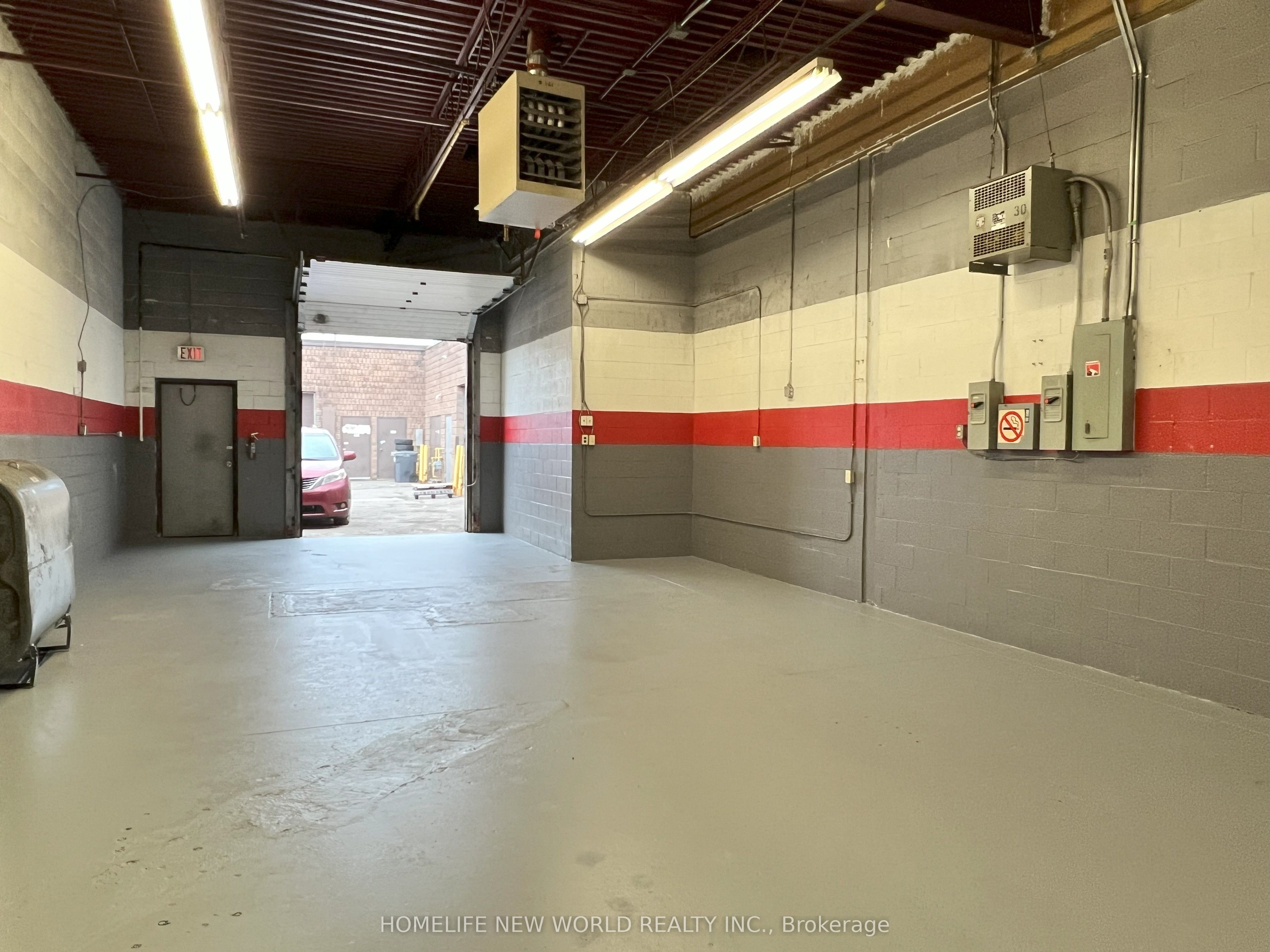 #121 - 70 Silver Star Boulevard Property Photo 3