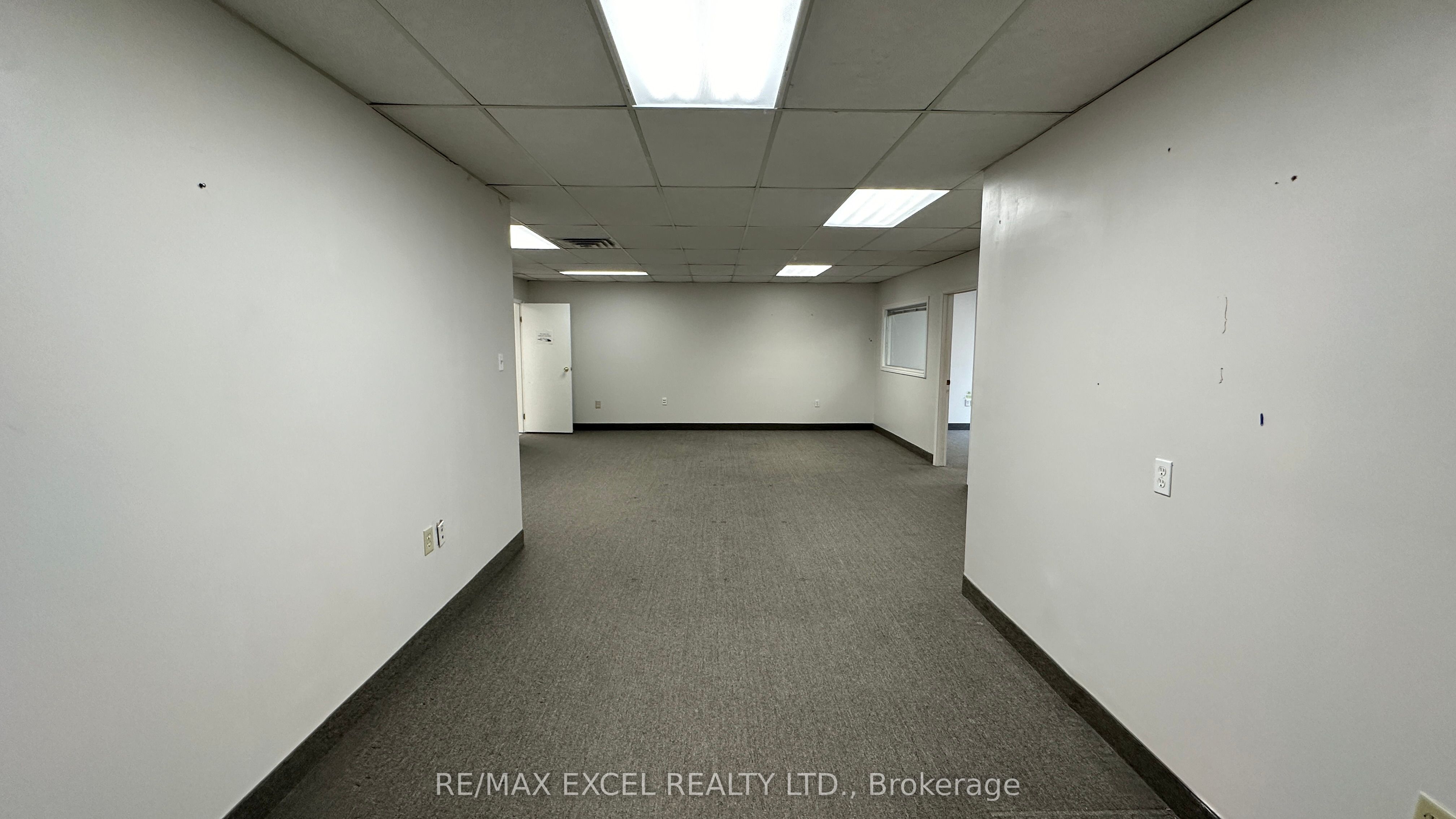 #2nd Fl - 3545 Kingston Road Property Photo 2