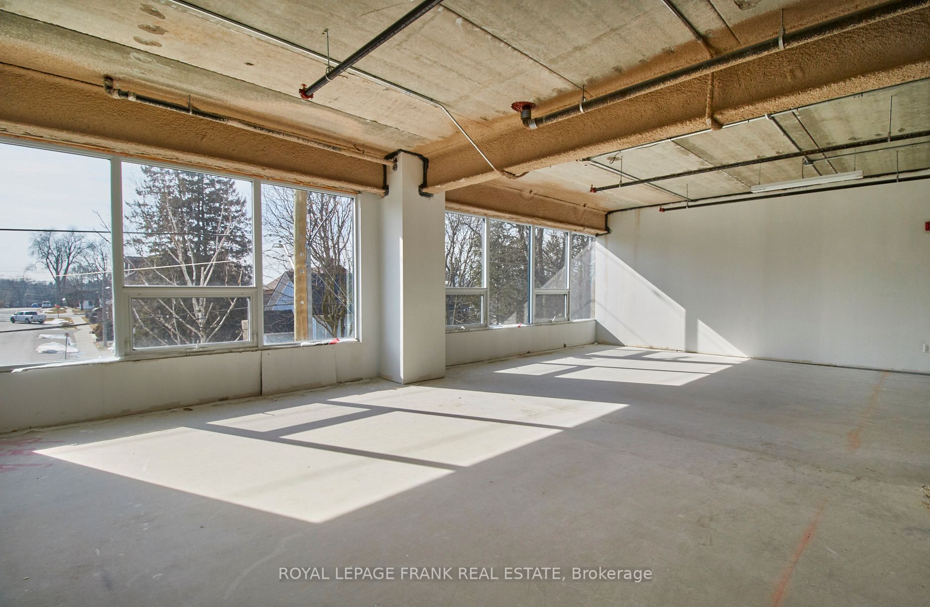#201-202&208 - 109 King Avenue Property Photo 26