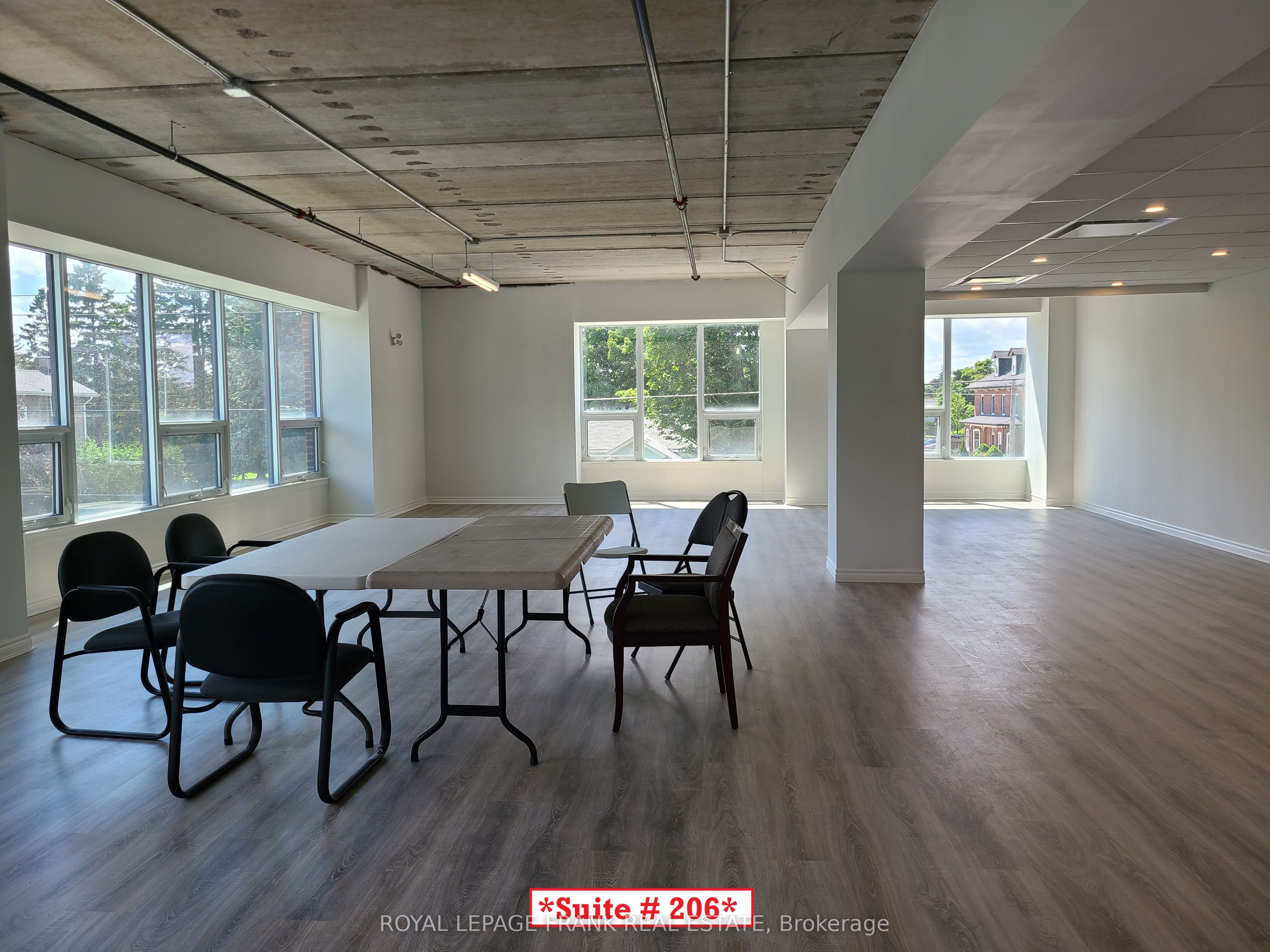 #201-202&208 - 109 King Avenue Property Photo 1