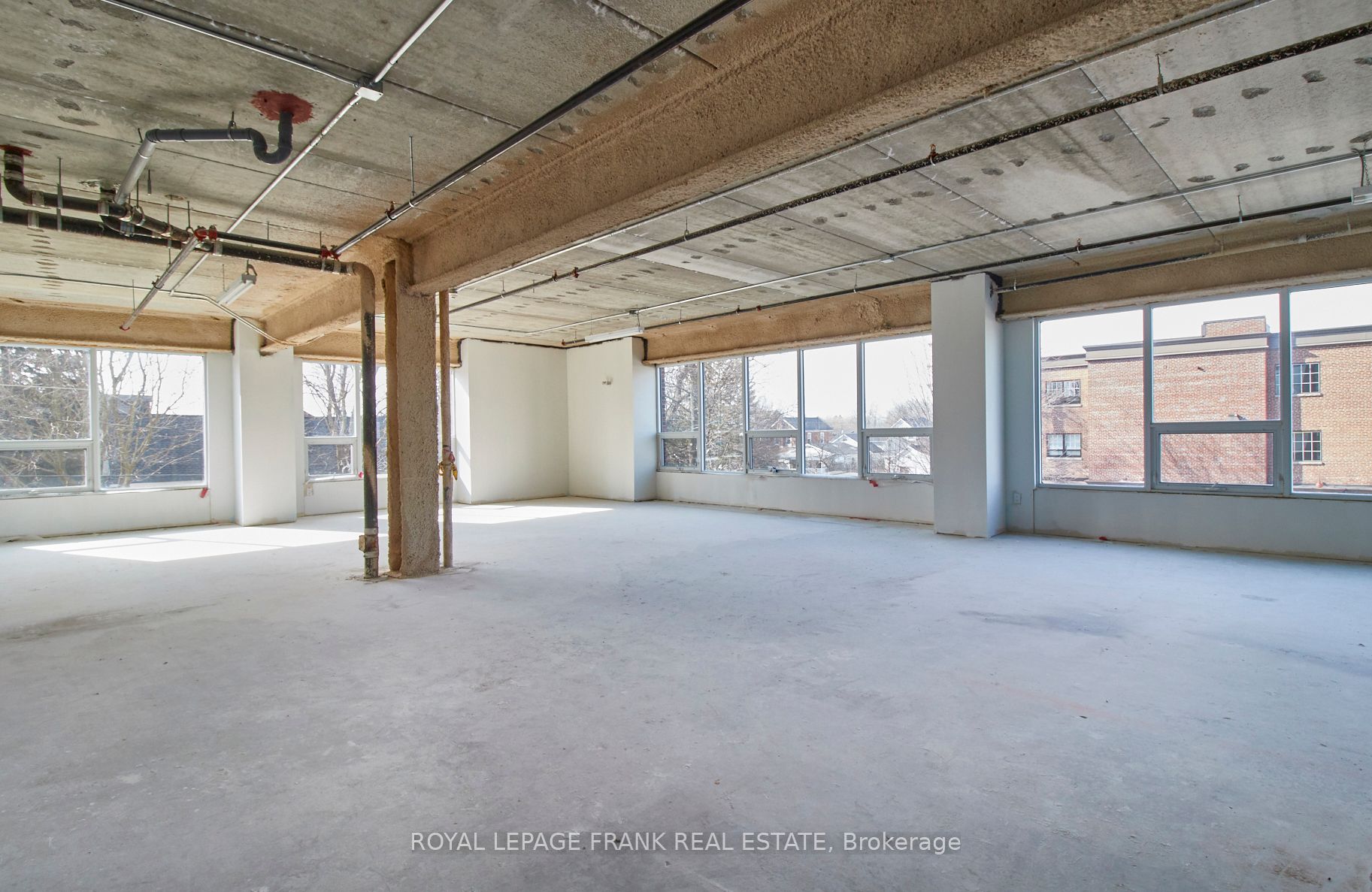 #201-202&208 - 109 King Avenue Property Photo 25