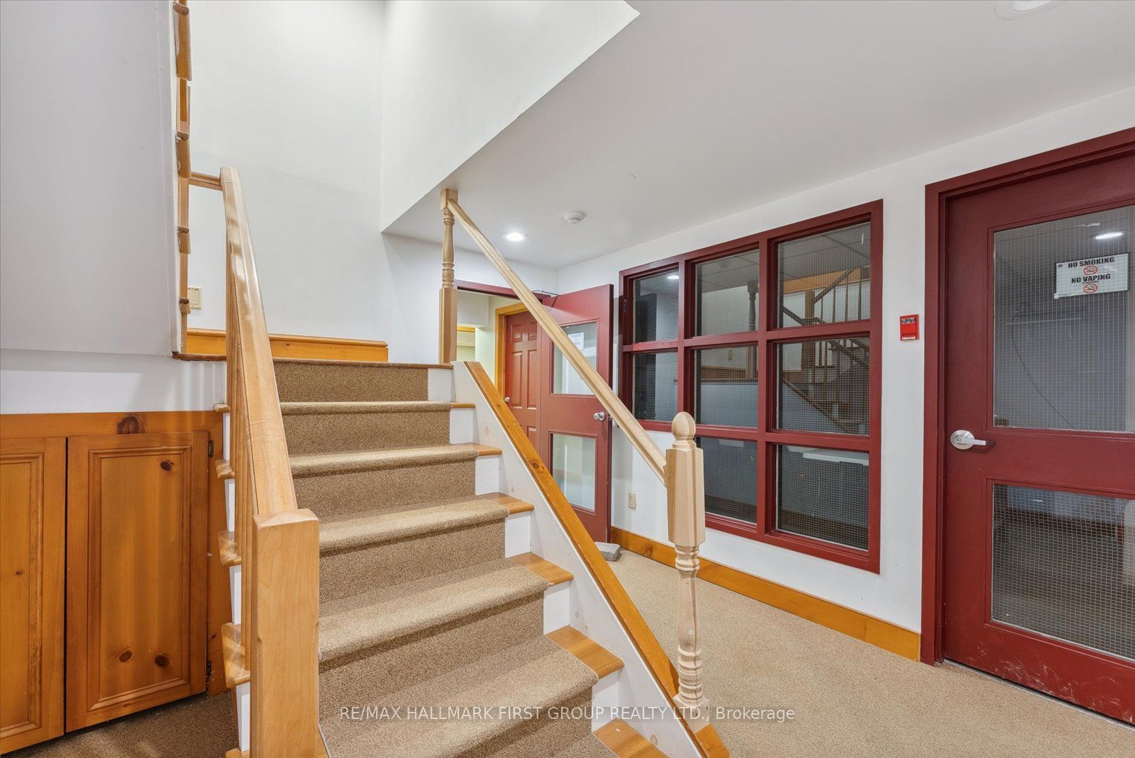 180 Mary Street Property Photo 17