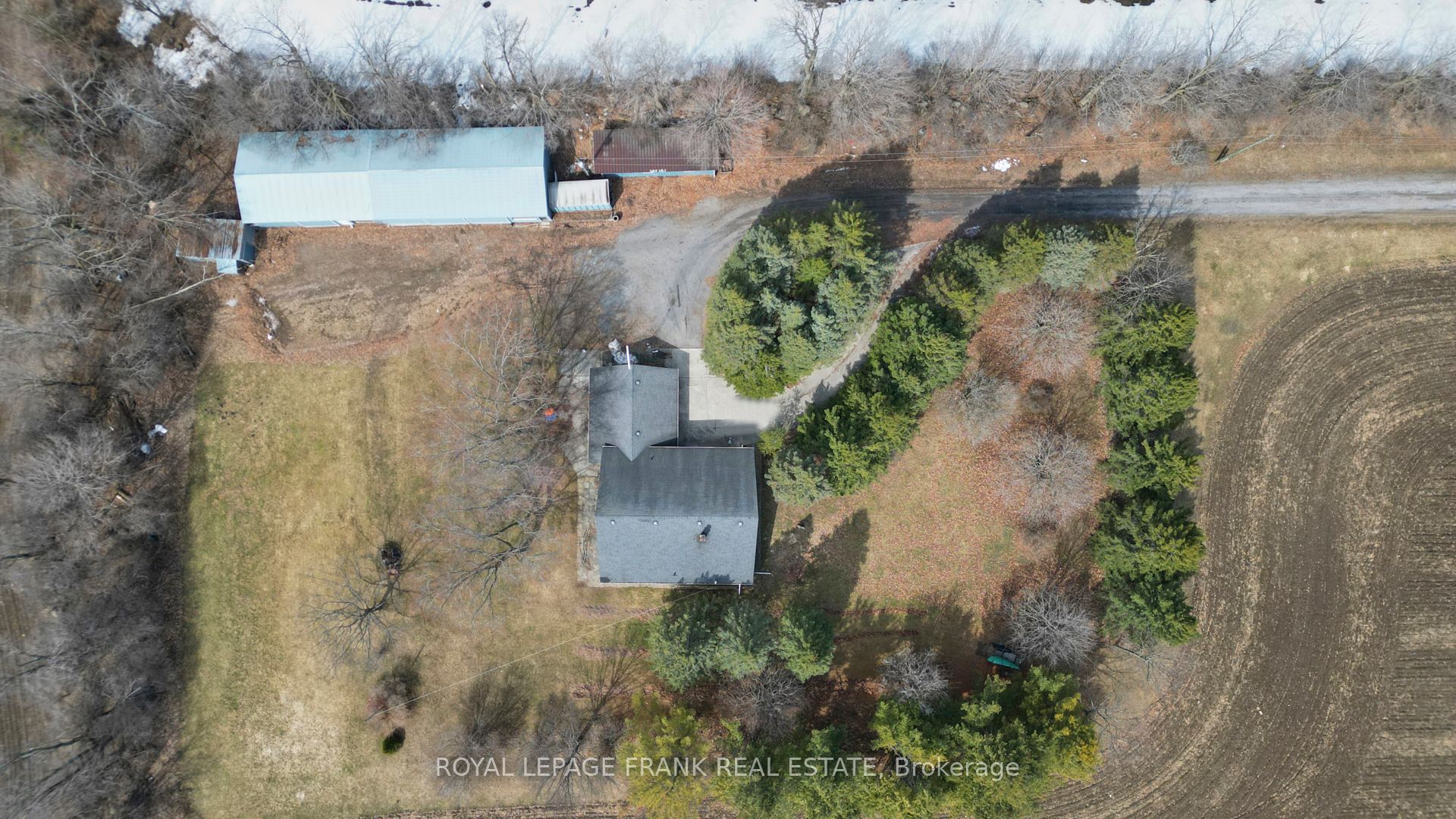 7398 Langmaid Road Property Photo 4