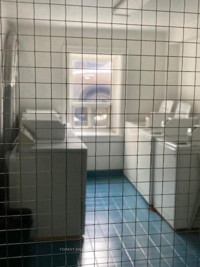 #29 - 849 Broadview Avenue Property Photo 17