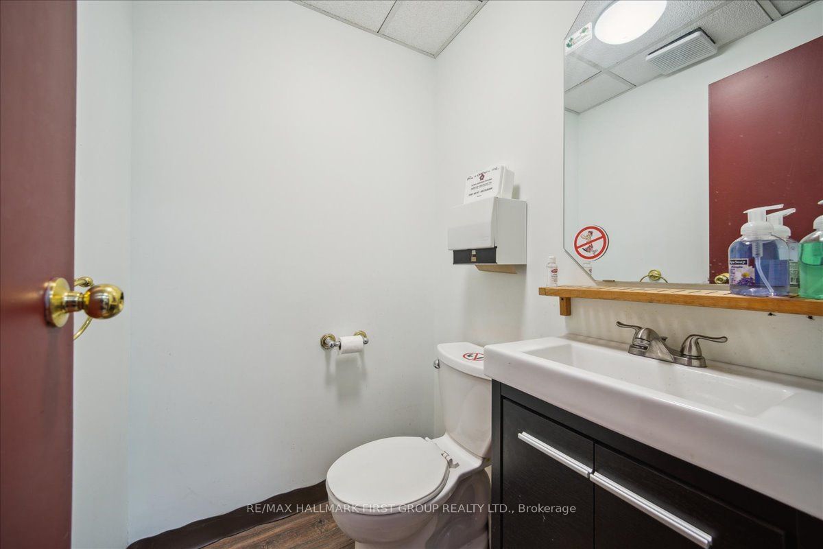 #2 - 785 Westney Road Property Photo 8