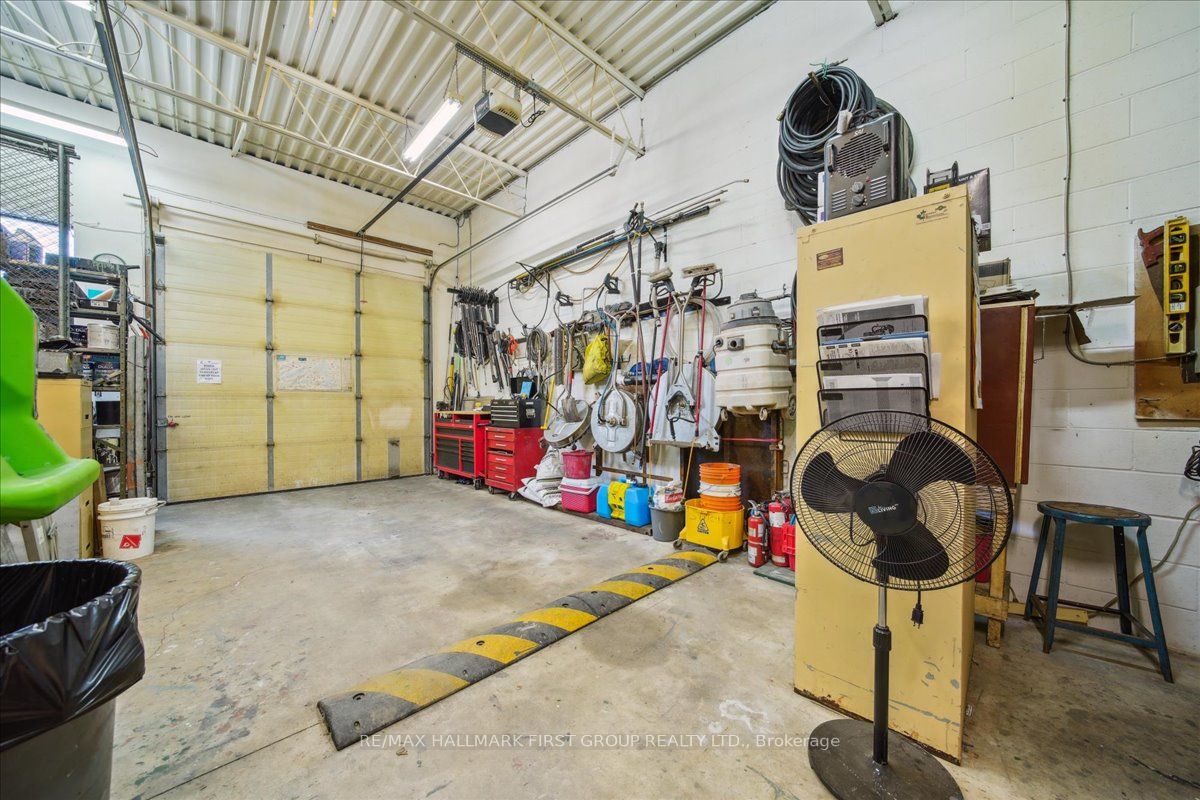 #2 - 785 Westney Road Property Photo 10