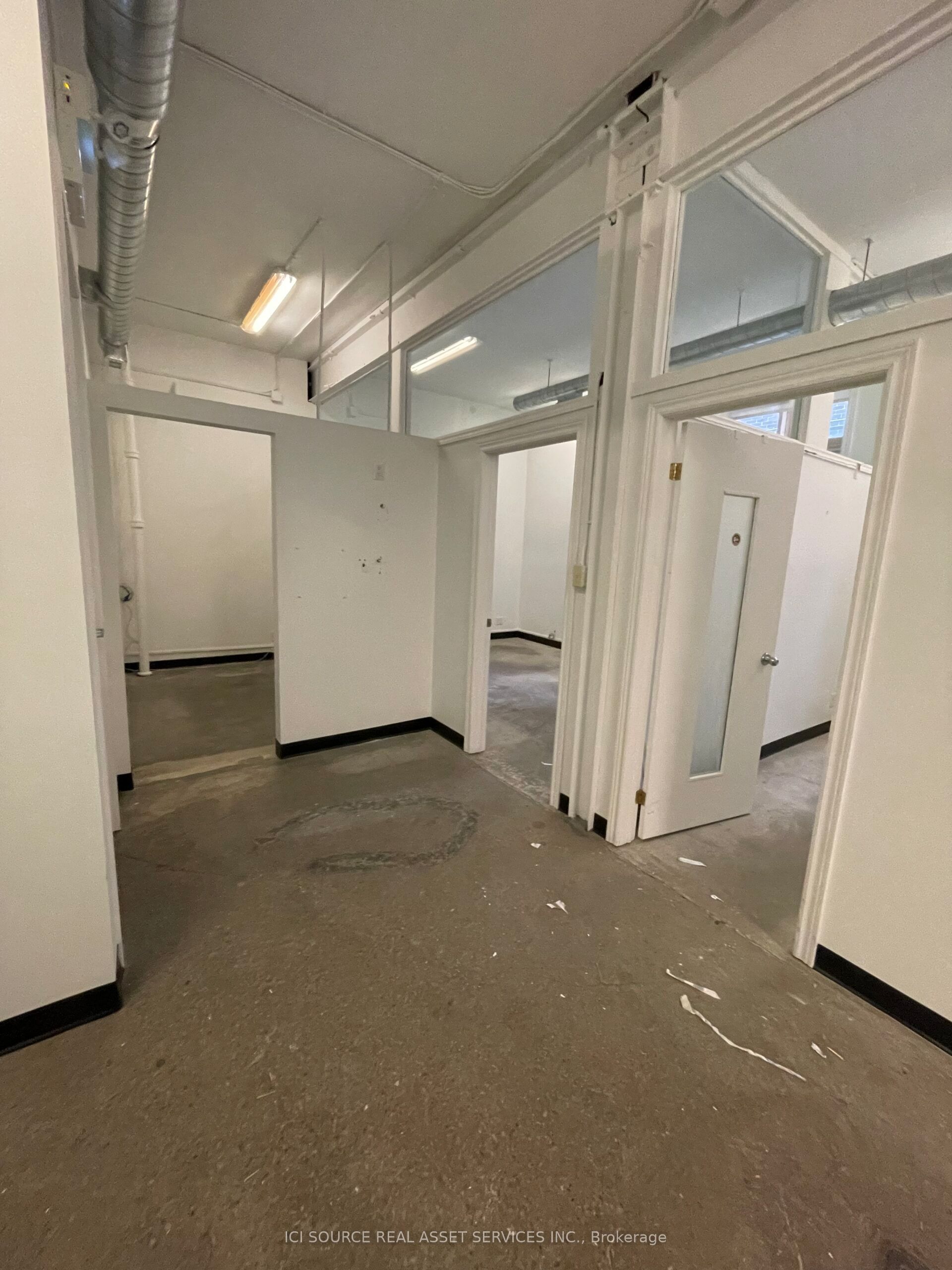 754 Queen Street Property Photo 15