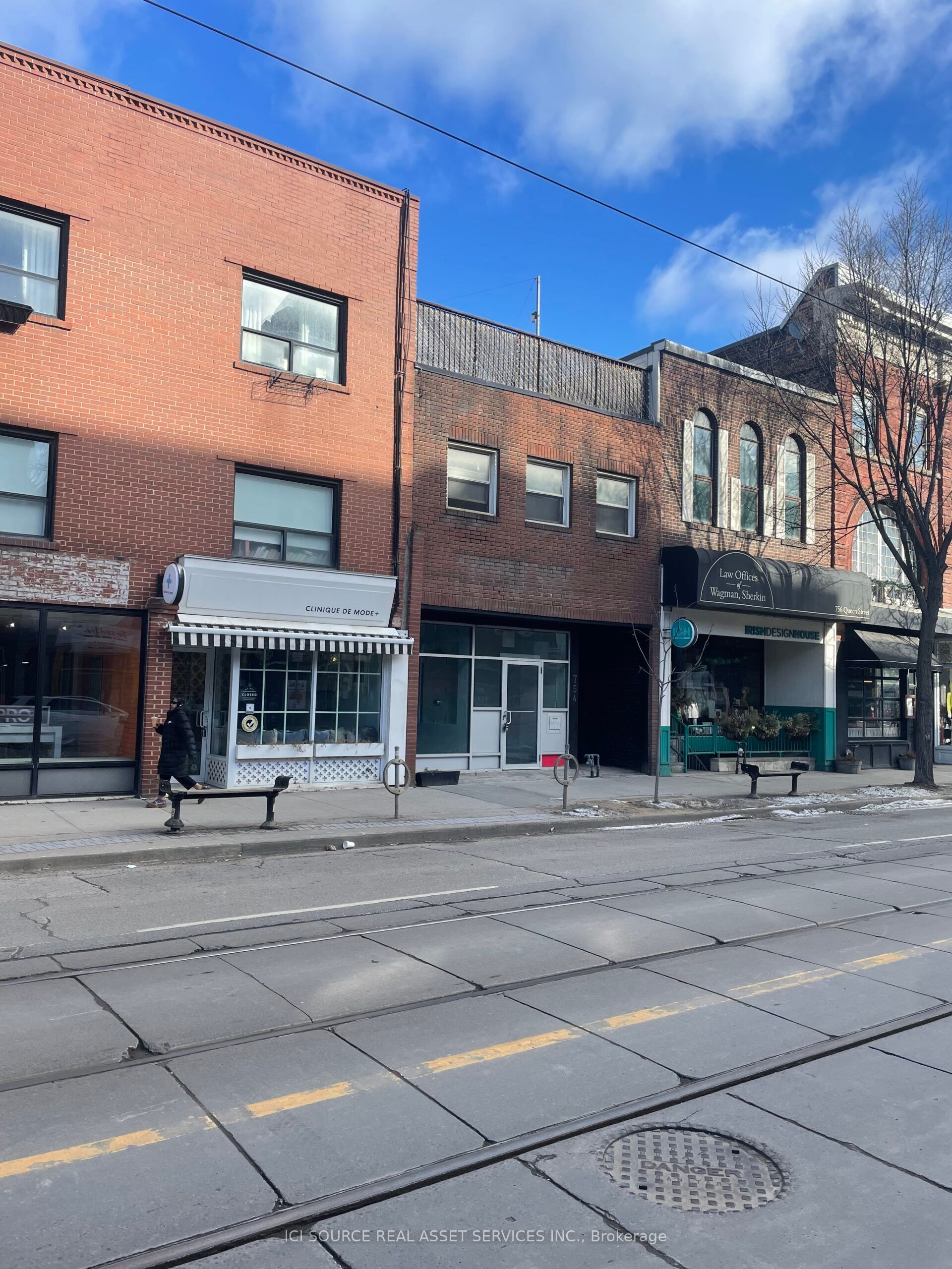 754 Queen Street Property Photo 19