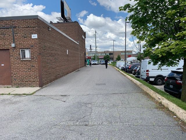 4455 Sheppard Avenue Property Photo 3