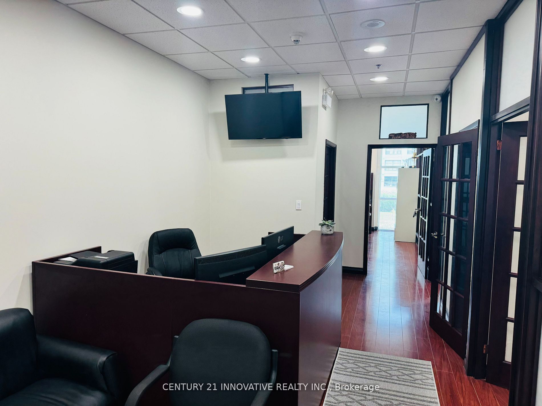 #209 - 1585 Markham Road Property Photo 3